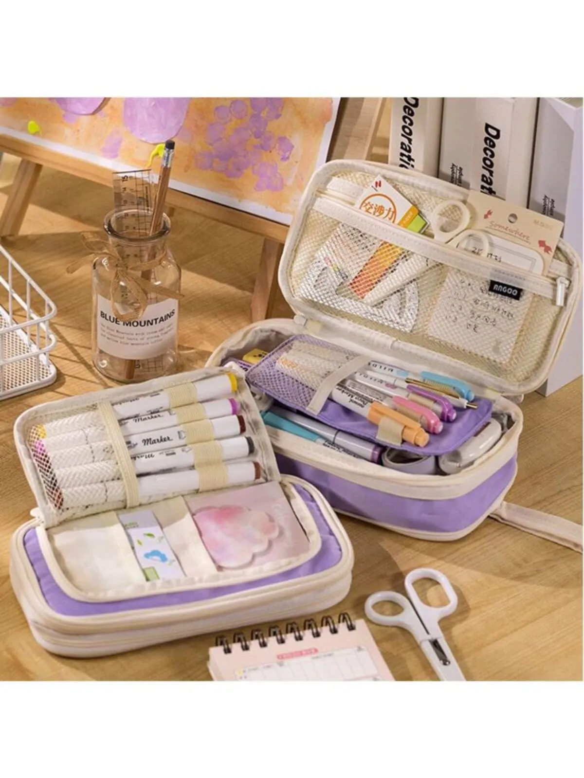 Angoo Spacious Expandable Multipurpose Pouch