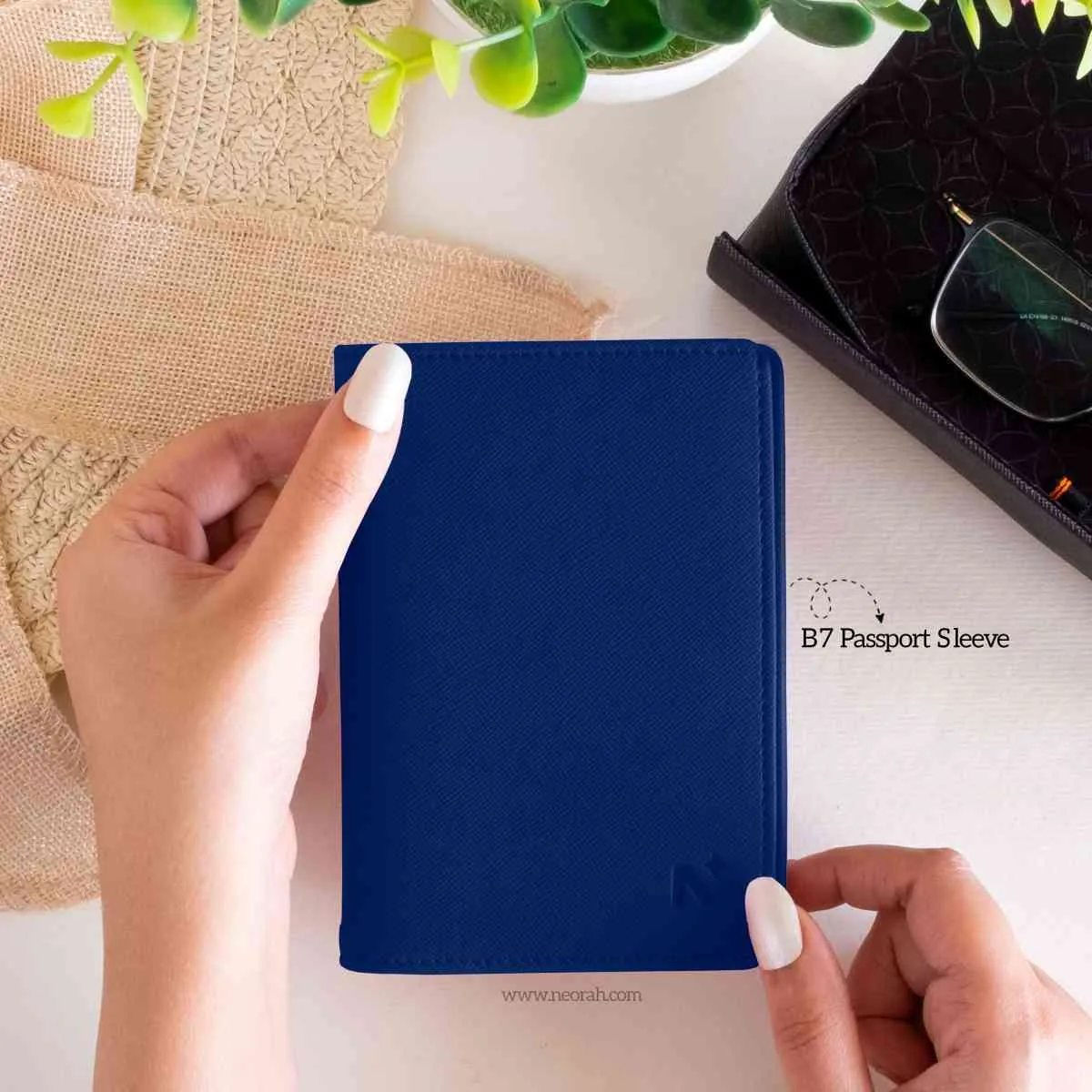 B7 - ORGANISER / PASSPORT COVER