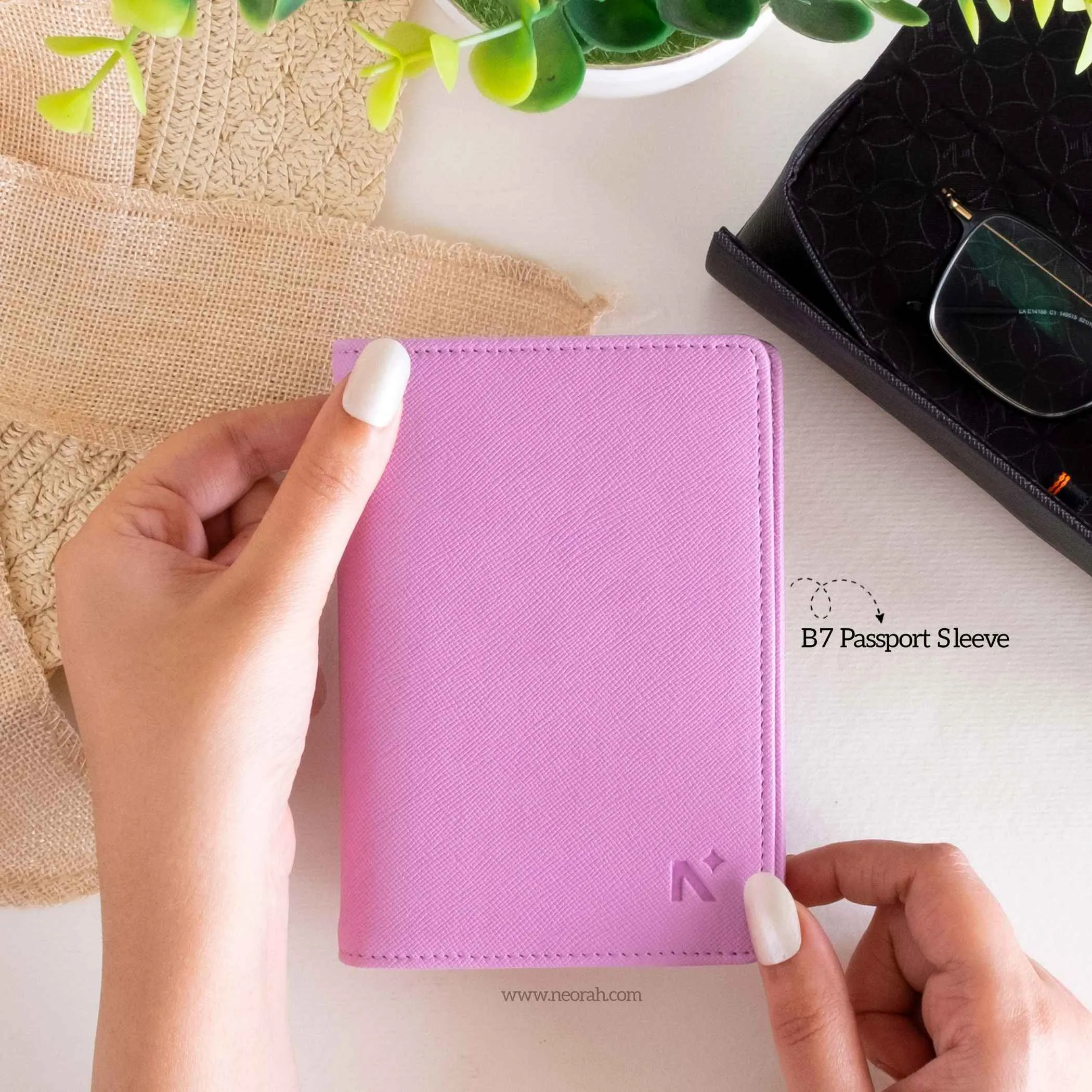 B7 - ORGANISER / PASSPORT COVER