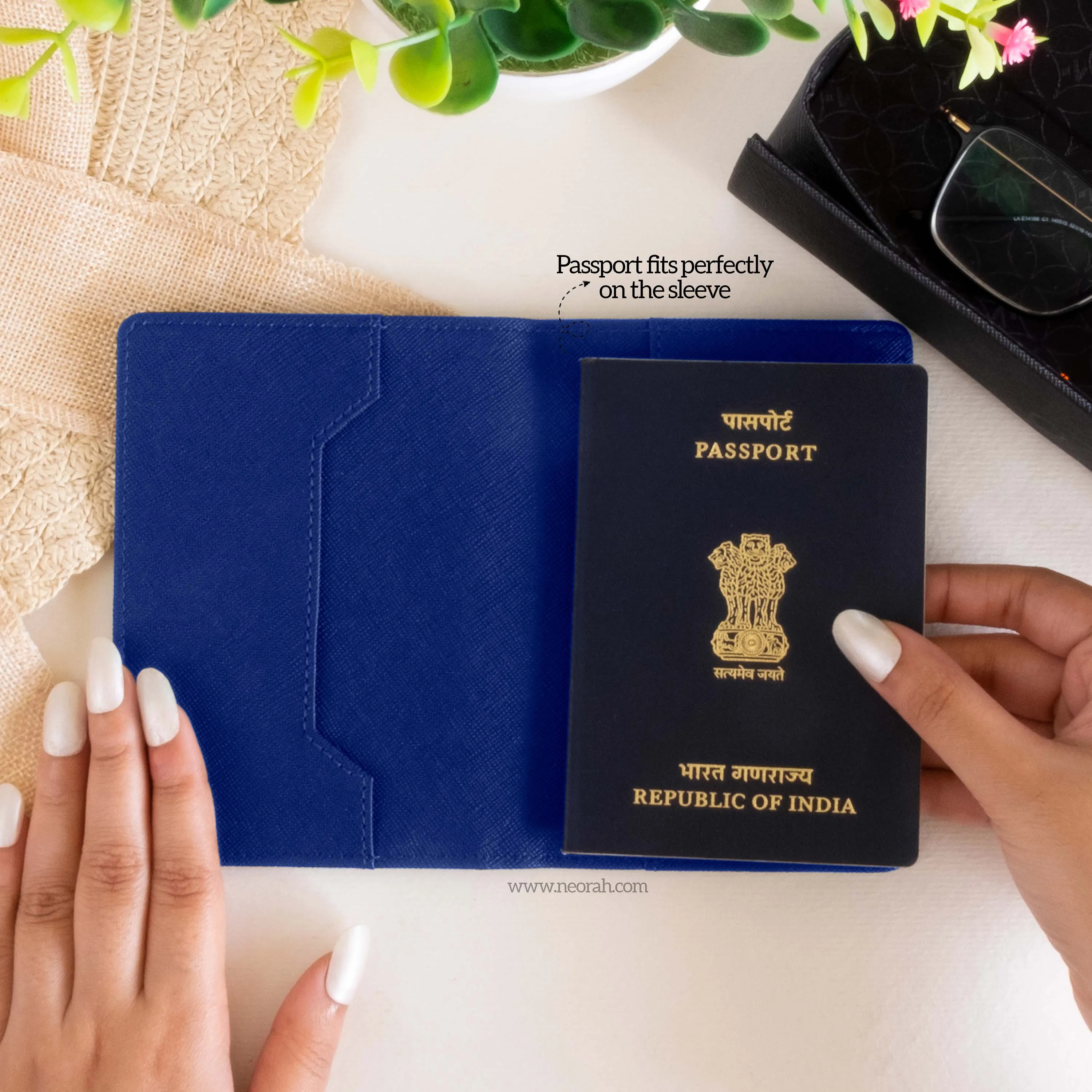 B7 - ORGANISER / PASSPORT COVER