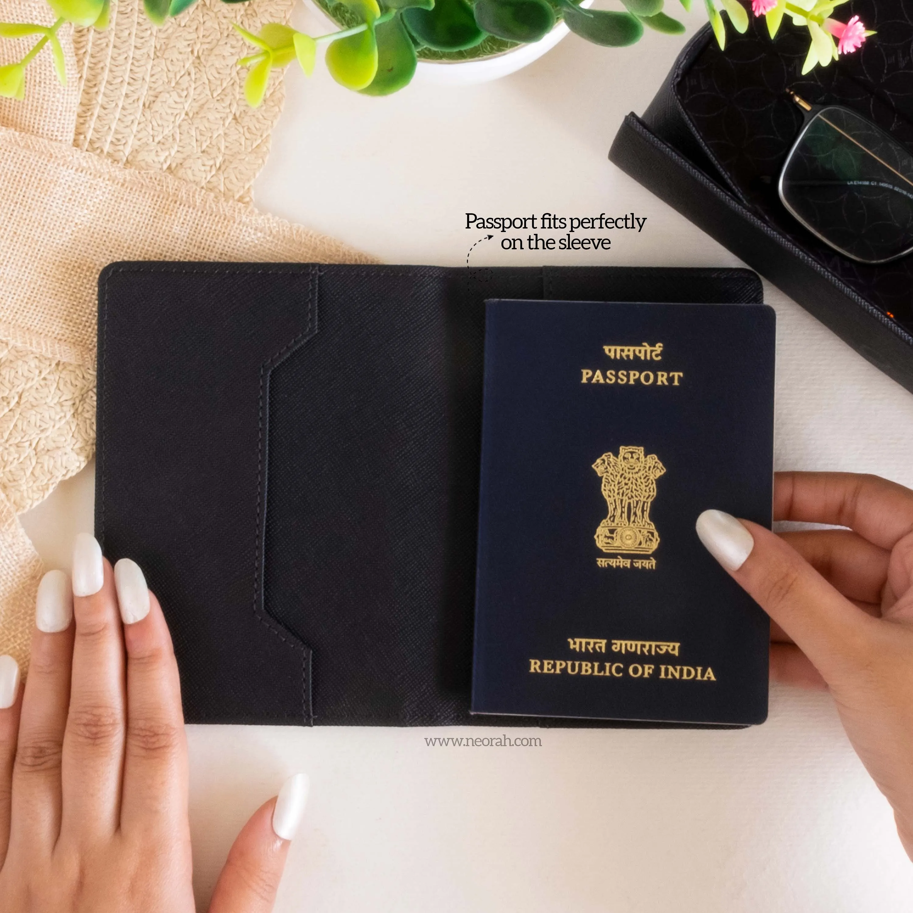 B7 - ORGANISER / PASSPORT COVER