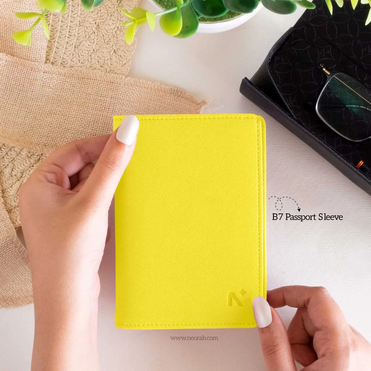 B7 - ORGANISER / PASSPORT COVER