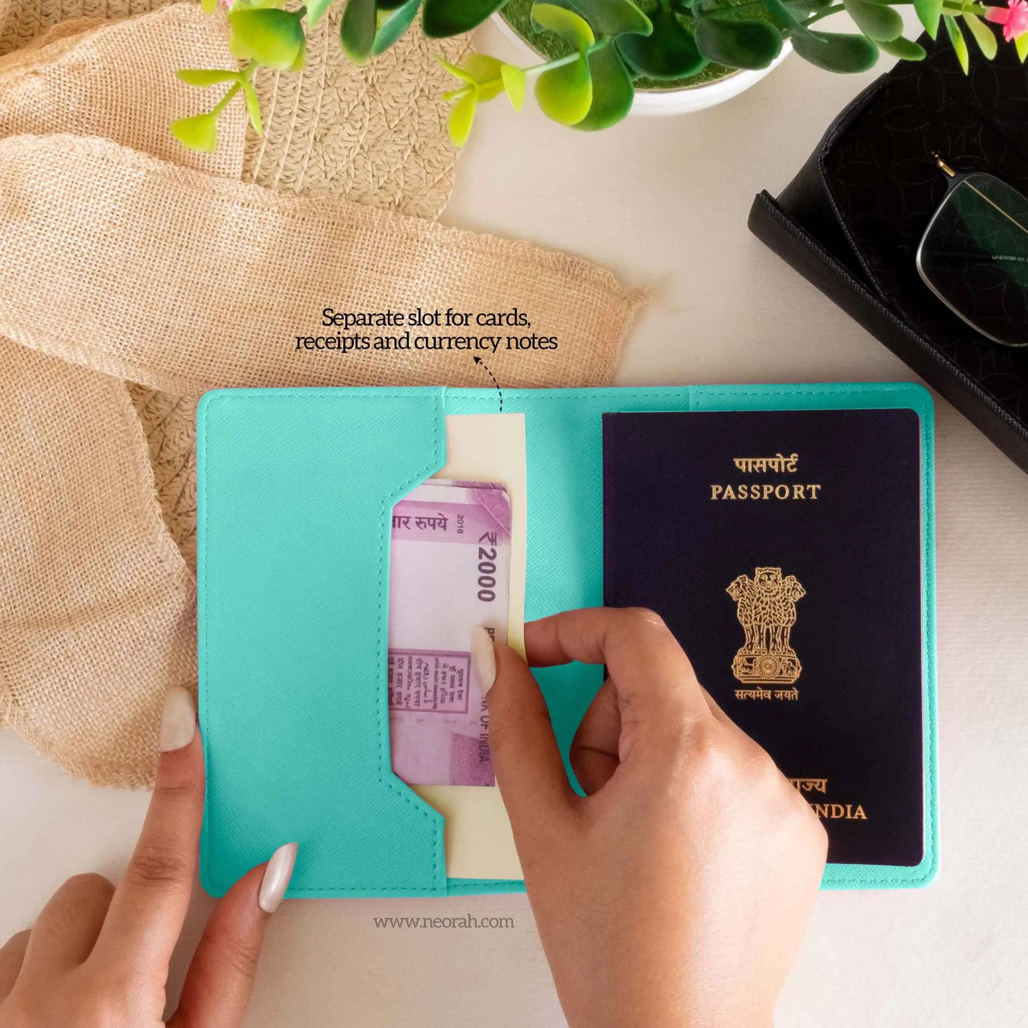 B7 - ORGANISER / PASSPORT COVER