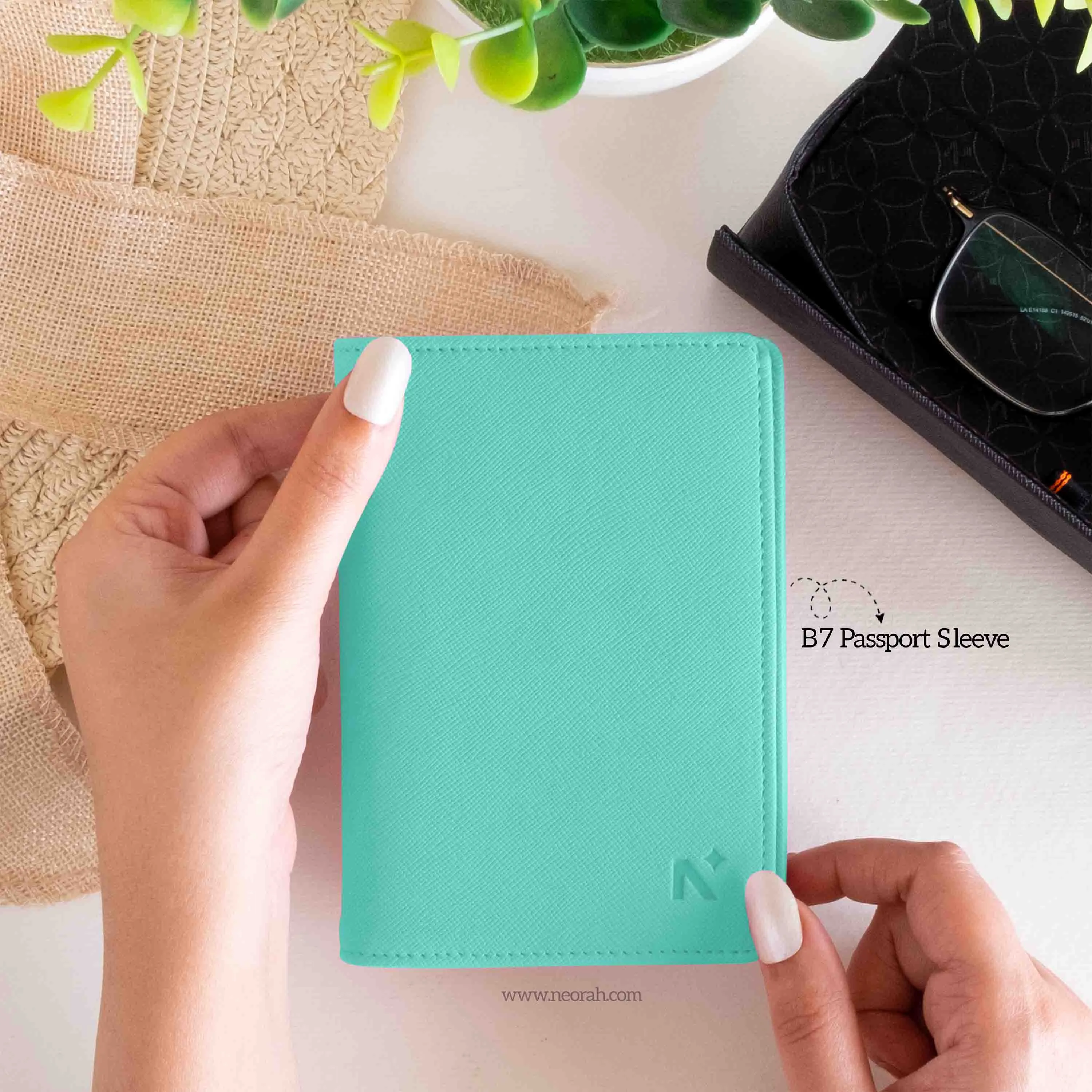 B7 - ORGANISER / PASSPORT COVER