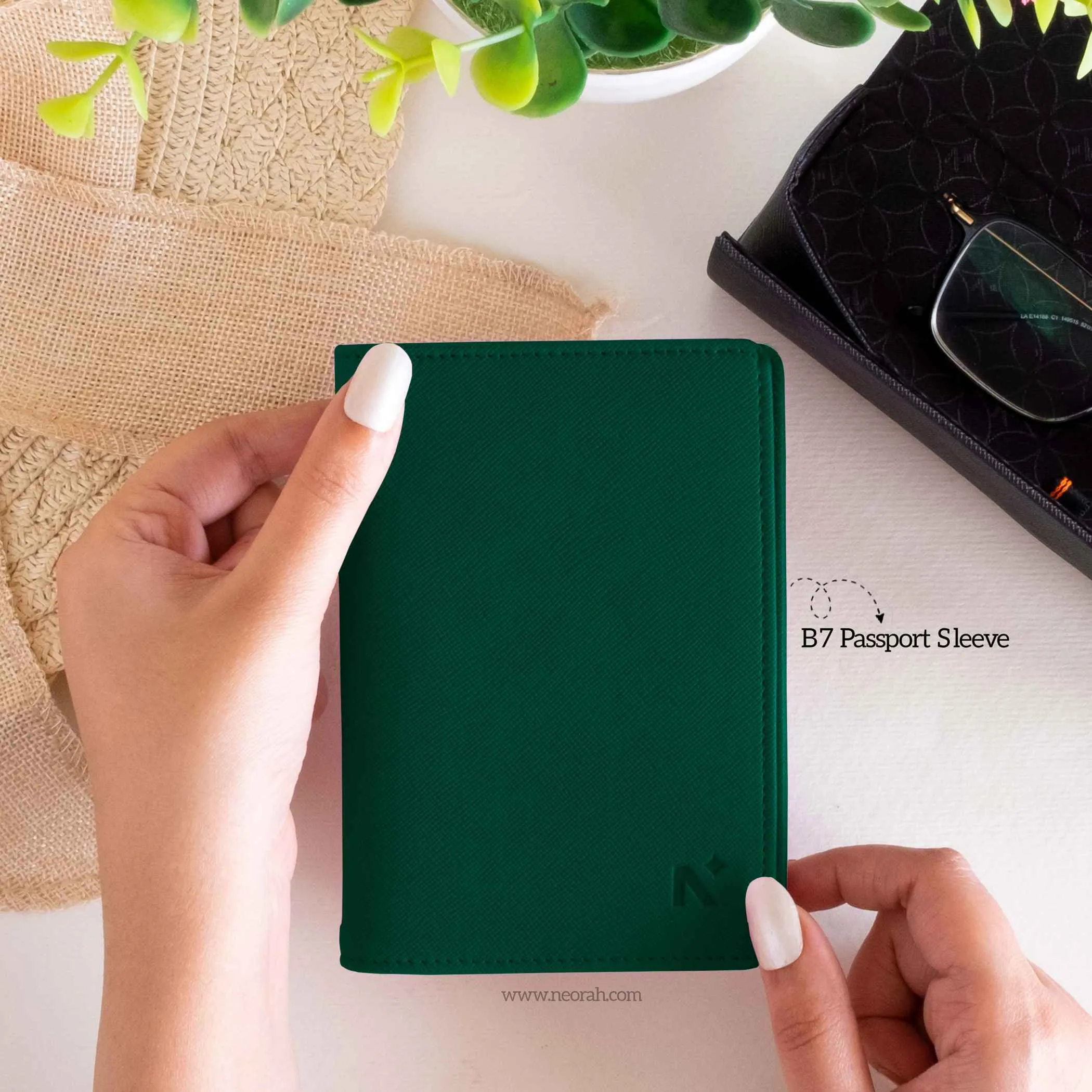 B7 - ORGANISER / PASSPORT COVER