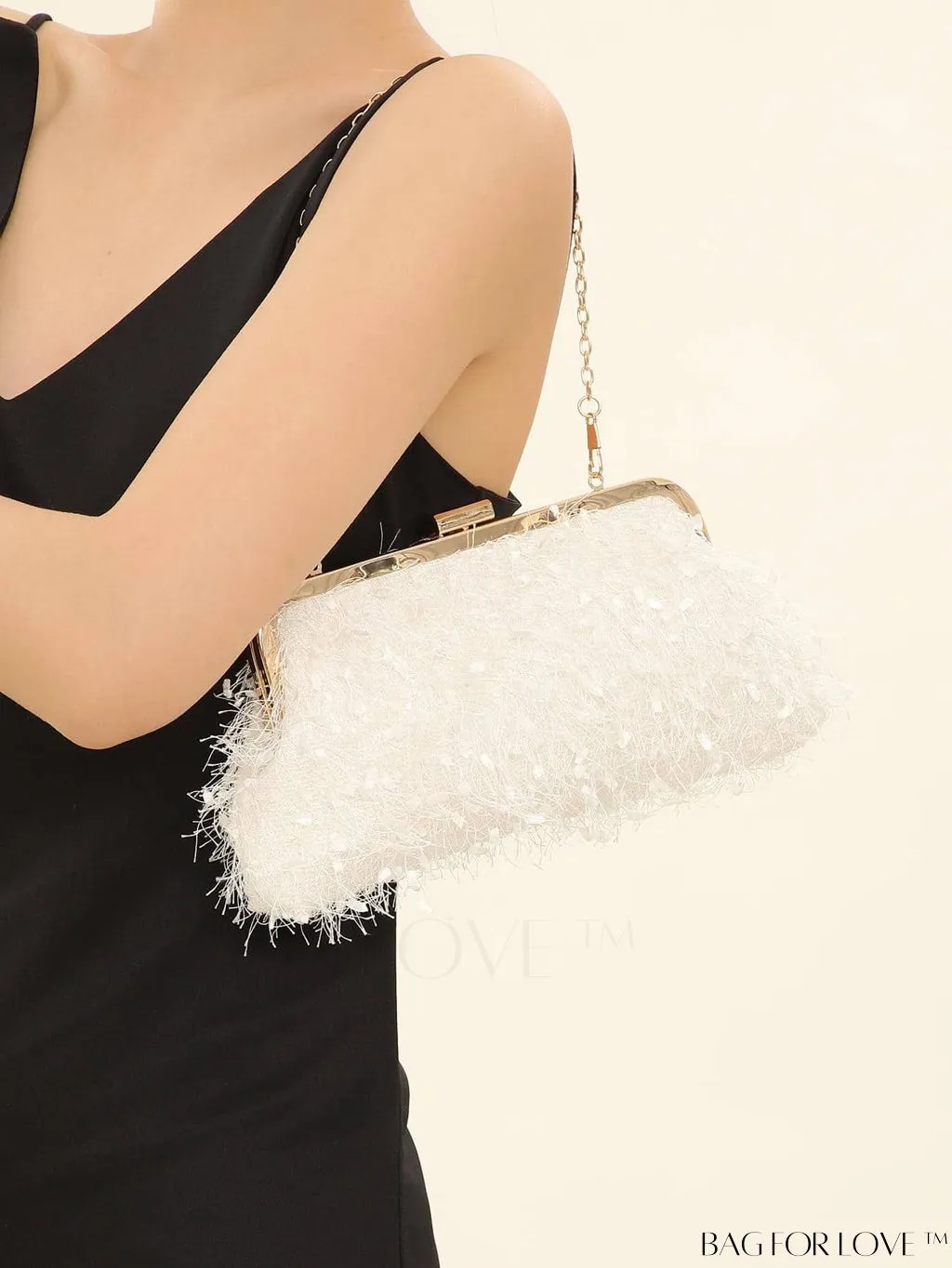 BagForLove - Chic Chain Evening Bag with Stylish Fringe, Size Medium