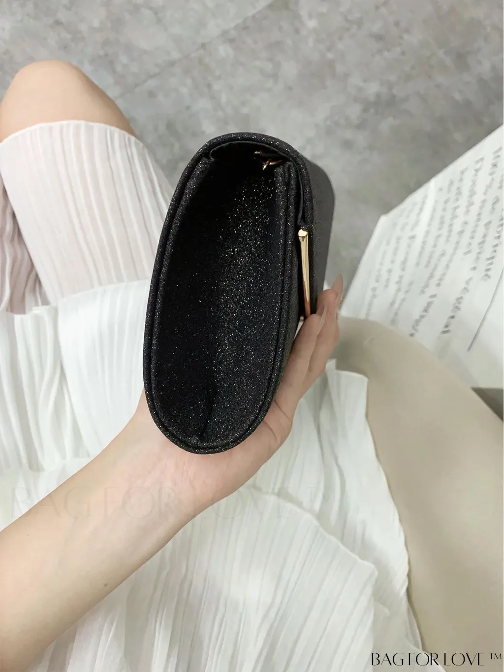 BagForLove - Chic Chain Evening Bag: Womens Fashion Coin Purse for Elegant Parties & Weddings