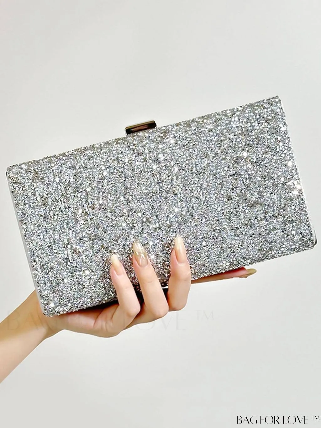 BagForLove - Chic Diamond Inlay Clutch with Chain Strap for Evening Parties and Formal Occasions