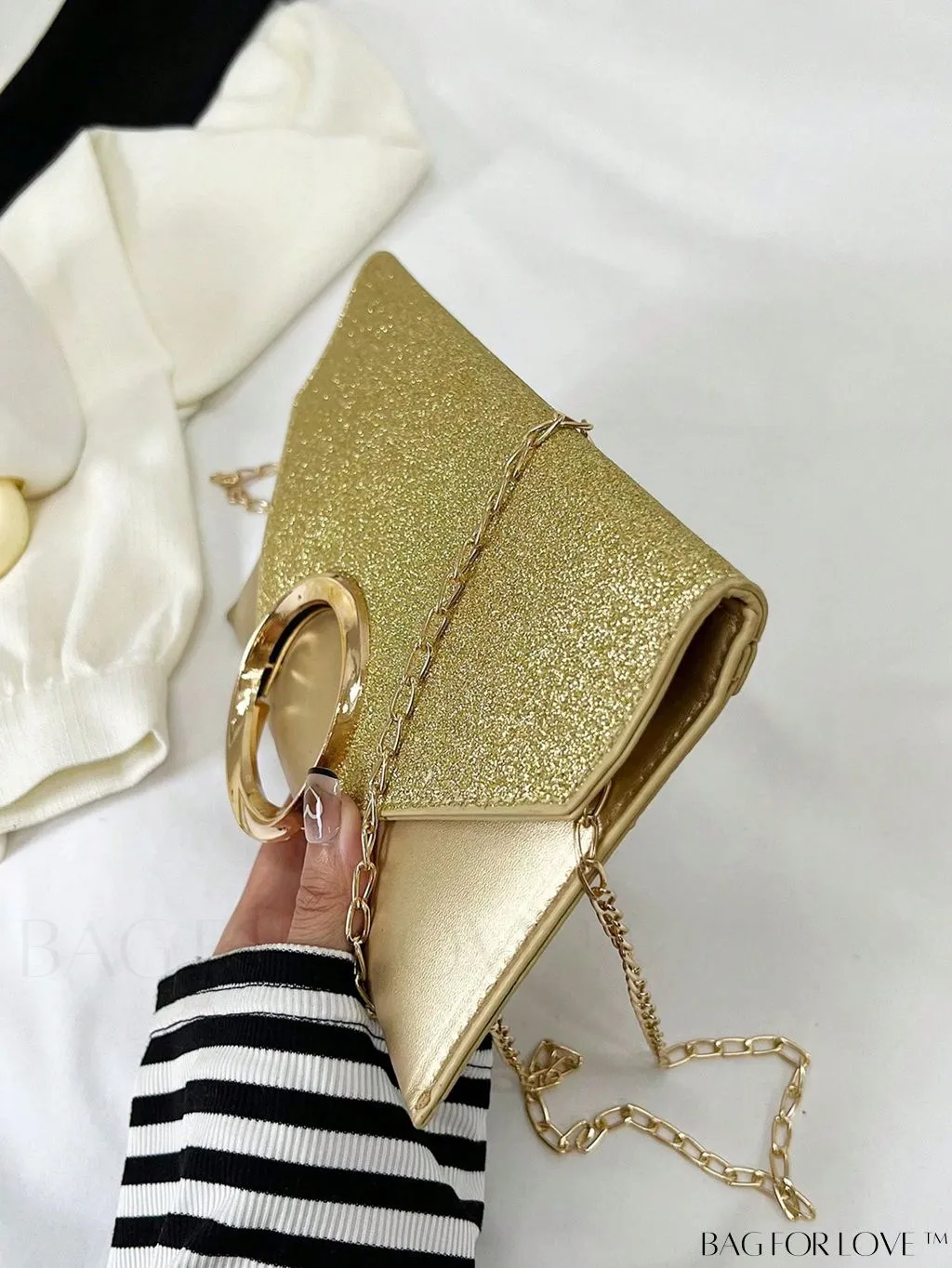 BagForLove - Chic Glitter Chain Flap Envelope Bag with Circle Decor - Compact & Glamorous