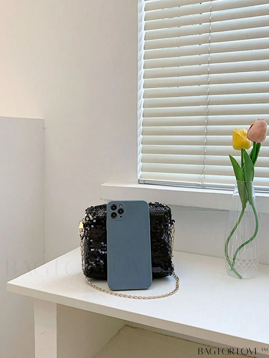 BagForLove - Chic Mini Sequin Chain Square Bag for Glamorous Decor