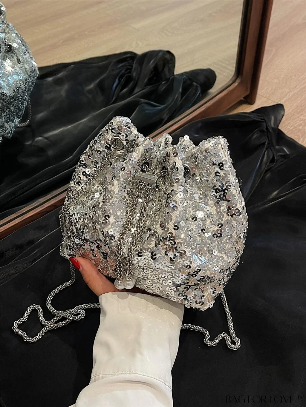 BagForLove - Chic Sequin and Faux Pearl Mini Bucket Bag for Glamorous Style