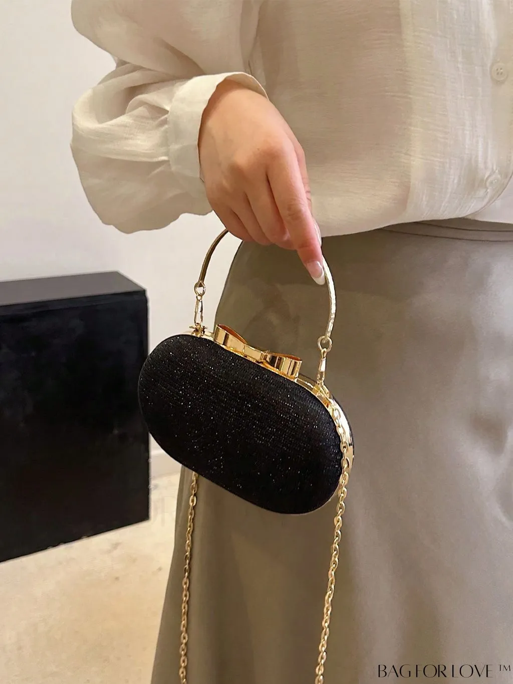 BagForLove - Compact Bow Accent Box Bag with Chain Strap - Stylish Fashion Accessory
