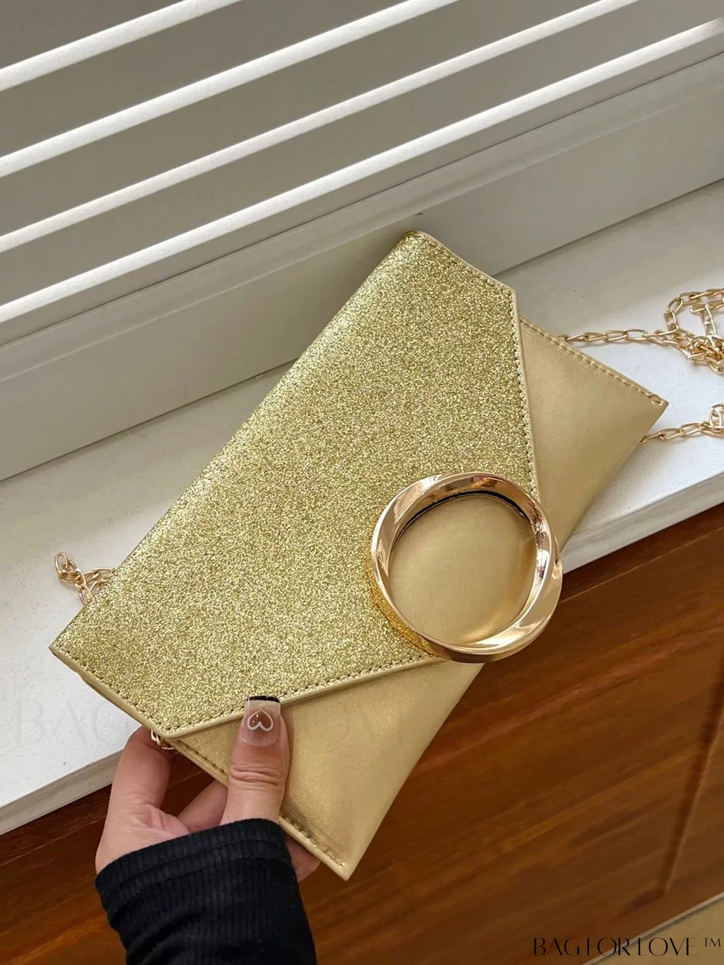 BagForLove - Compact Flap Envelope Bag with Sparkling Glitter and Chain Strap