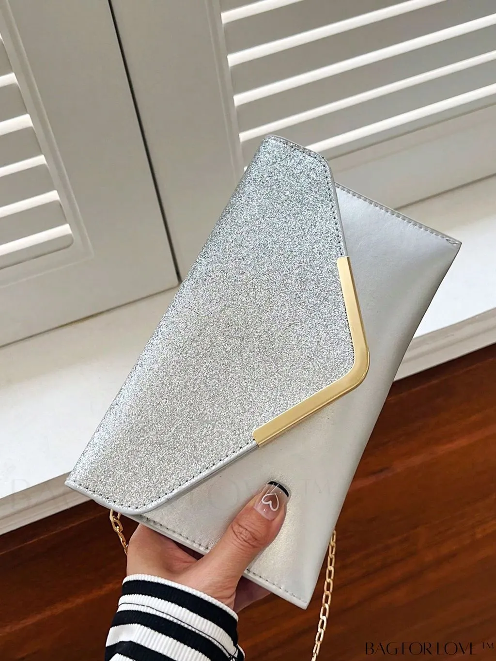 BagForLove - Compact Flap Envelope Bag with Sparkling Glitter and Chain Strap