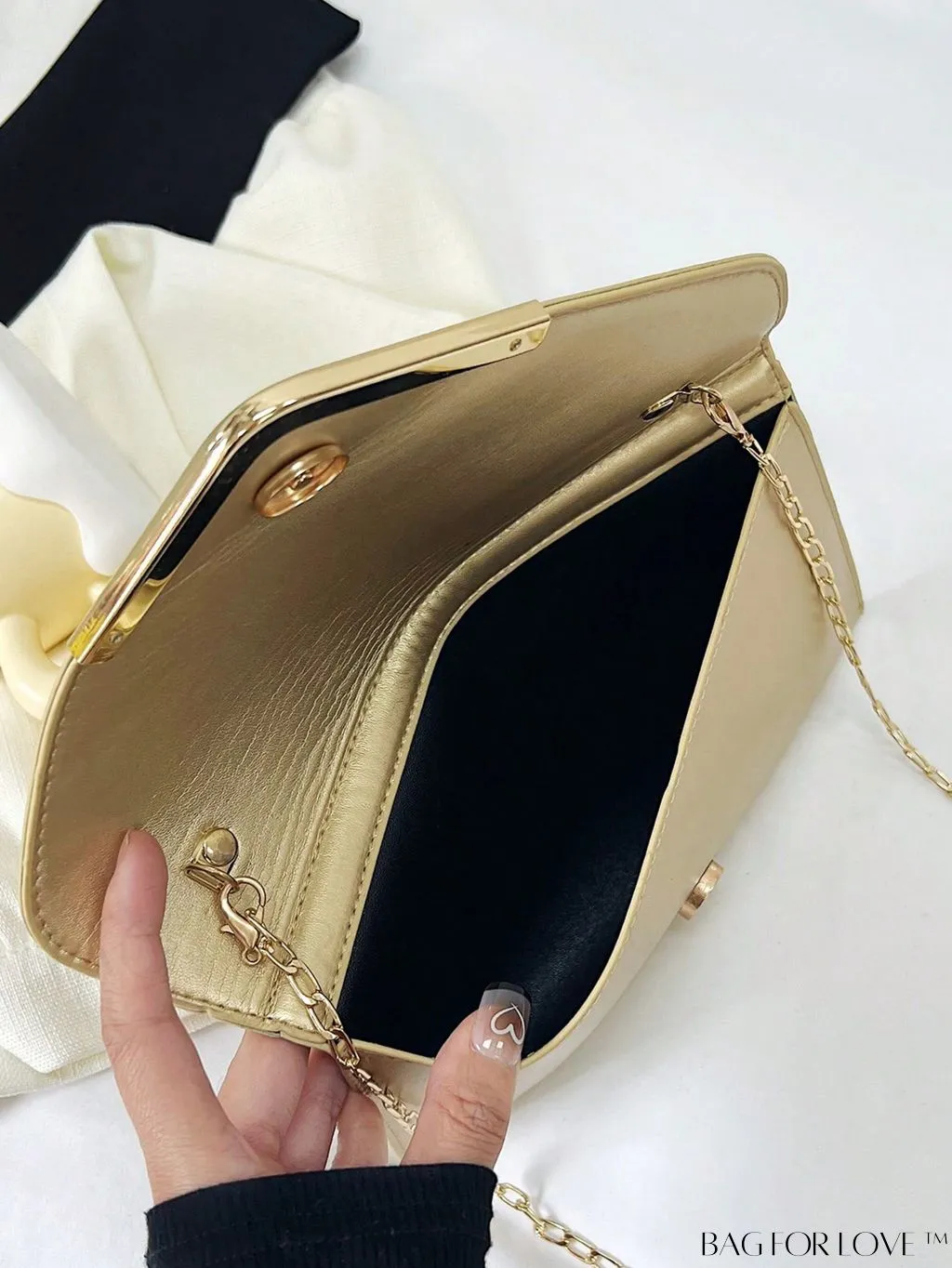 BagForLove - Compact Flap Envelope Bag with Sparkling Glitter and Chain Strap