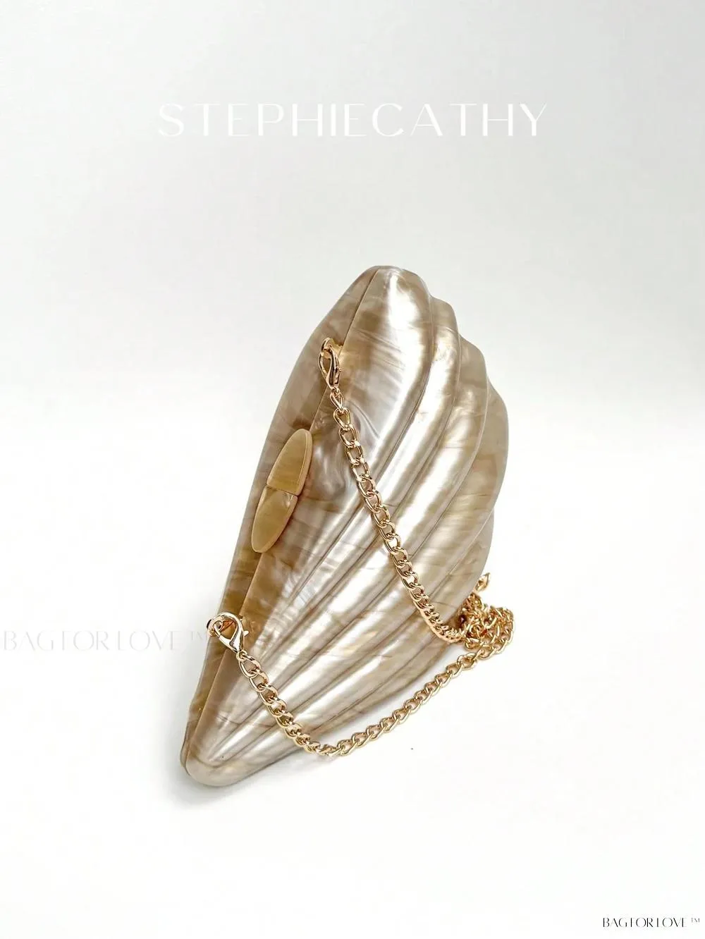 BagForLove - Luxury Acrylic Shell Shape Cross Body Bag with Chain Closure