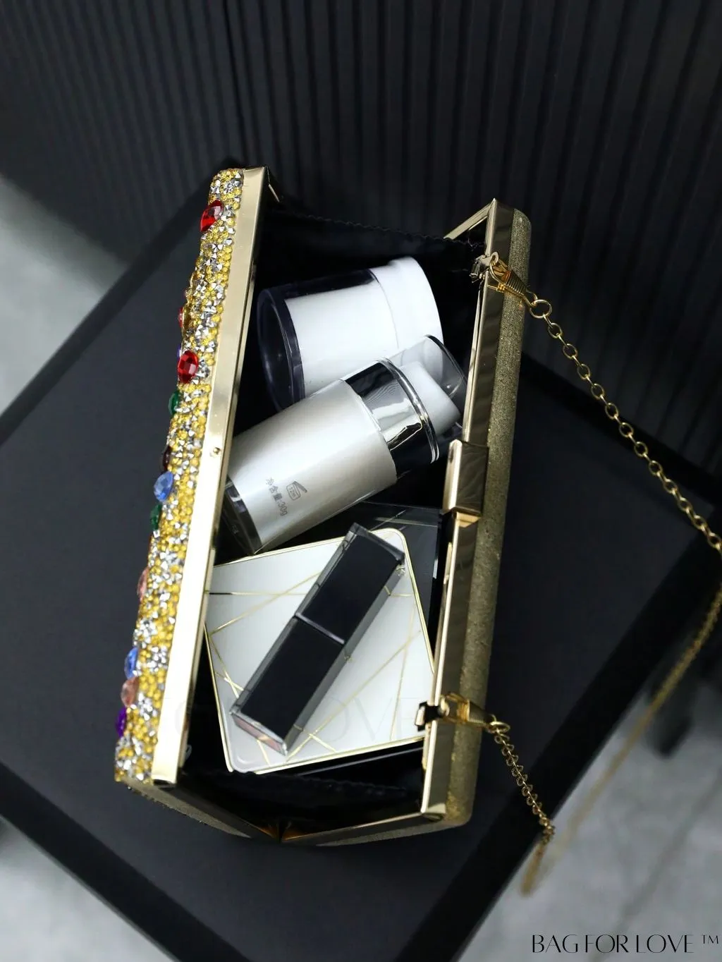 BagForLove - Rhinestone-Adorned Box Bag: Elegant Chain Handle for Weddings, Proms & Parties