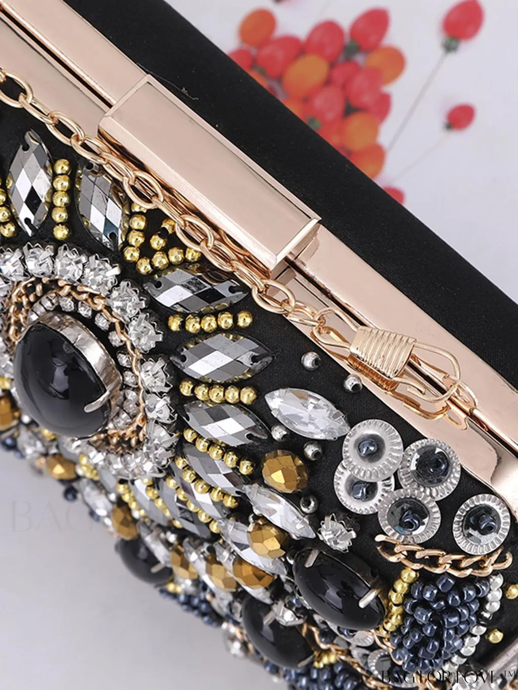 BagForLove - Rhinestone Chain Evening Bag: Stylish and Glamorous Fashion Accessory