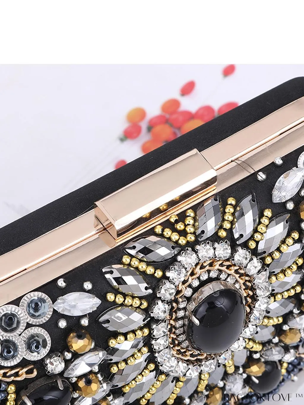 BagForLove - Rhinestone Chain Evening Bag: Stylish and Glamorous Fashion Accessory