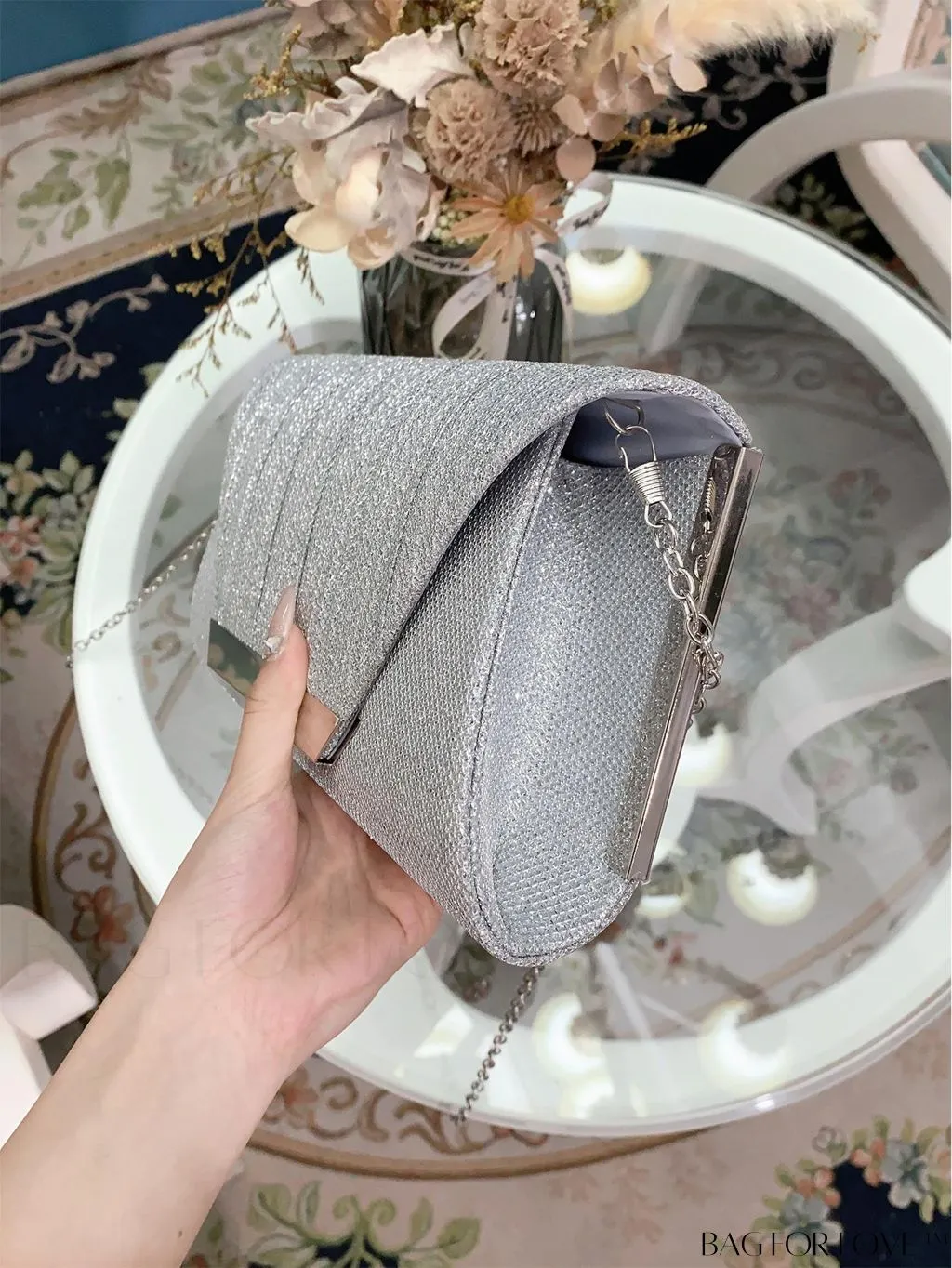 BagForLove - Stylish Metal Edged Envelope Clutch - Perfect for Party Attire!