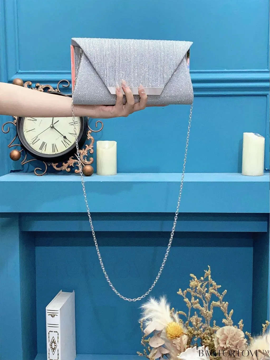 BagForLove - Stylish Metal Edged Envelope Clutch - Perfect for Party Attire!