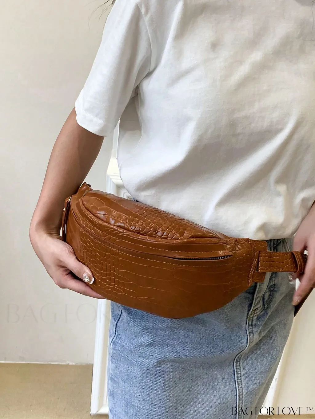BagForLove - Stylish Womens Outdoor Sports Waist Bag - Multi-functional Shoulder and Chest Bag