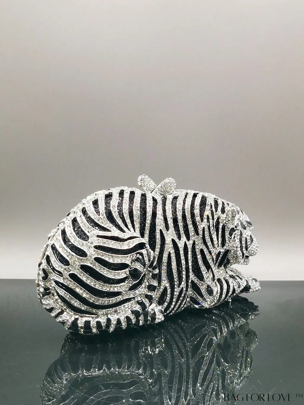 BagForLove - Tiger Design Rhinestone Bag: Stylish Glam for Weddings, Proms & Parties