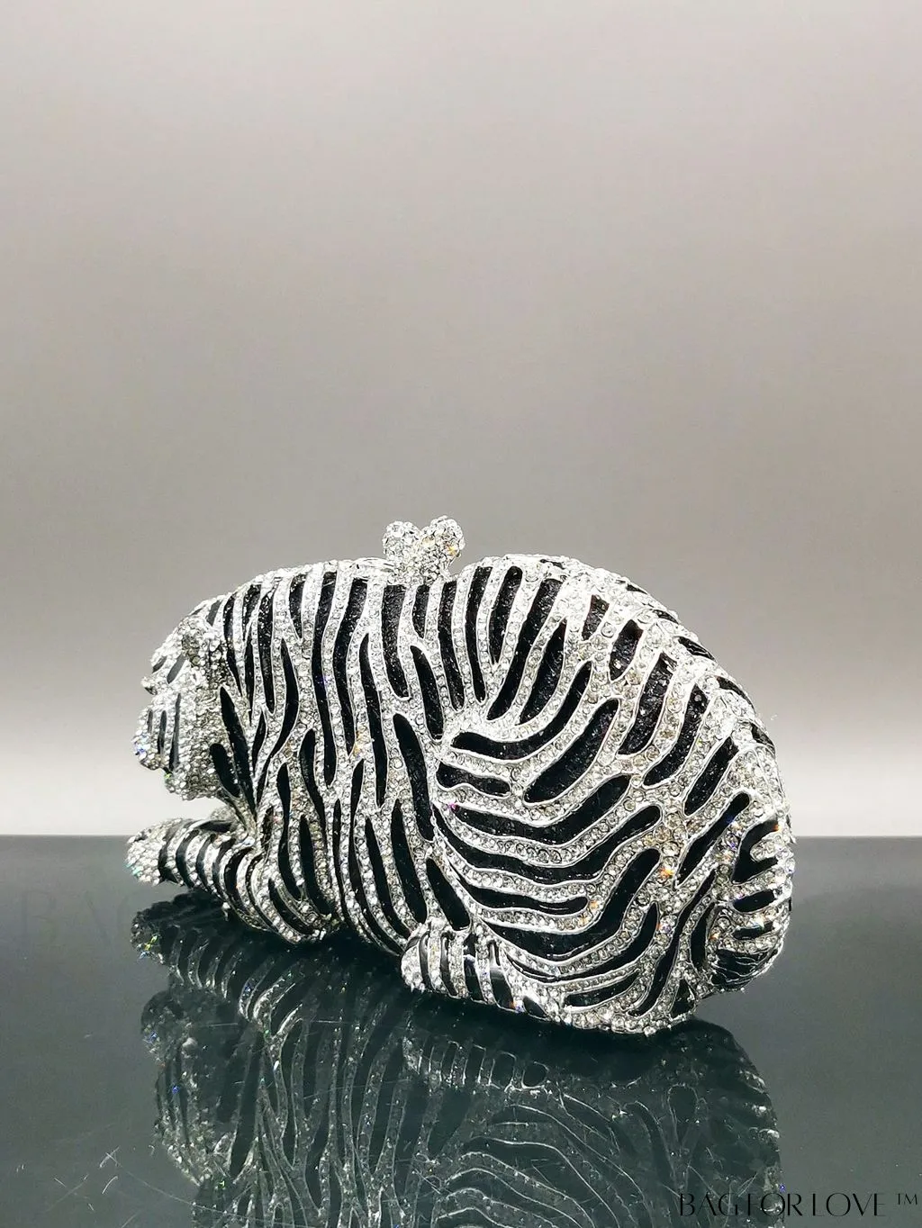 BagForLove - Tiger Design Rhinestone Bag: Stylish Glam for Weddings, Proms & Parties