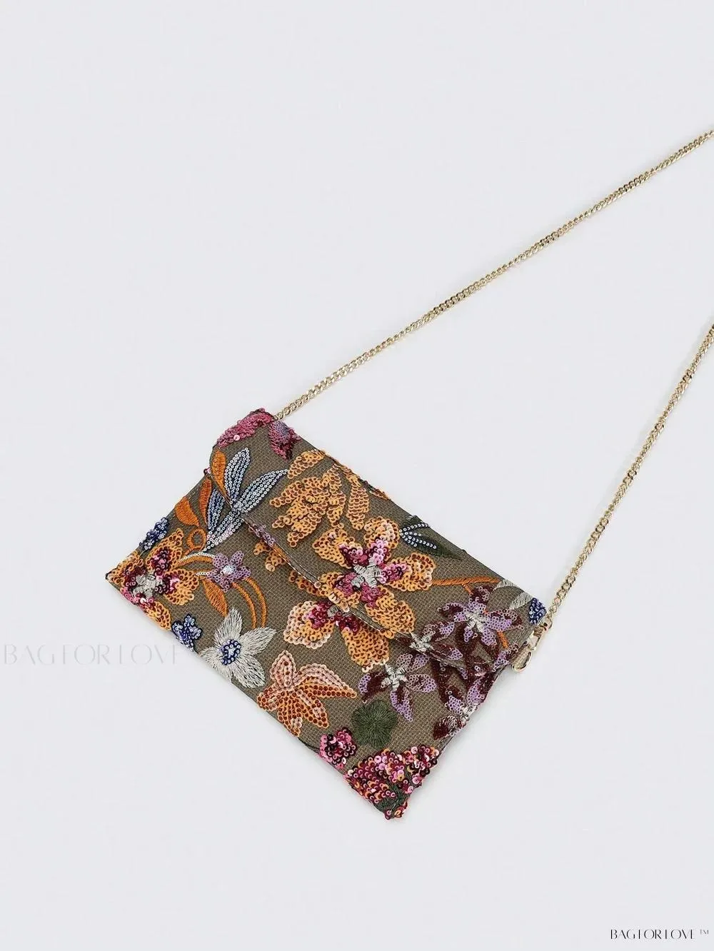 BagForLove - Vibrant Patchwork Clamshell Crossbody Bag in Color Contrast