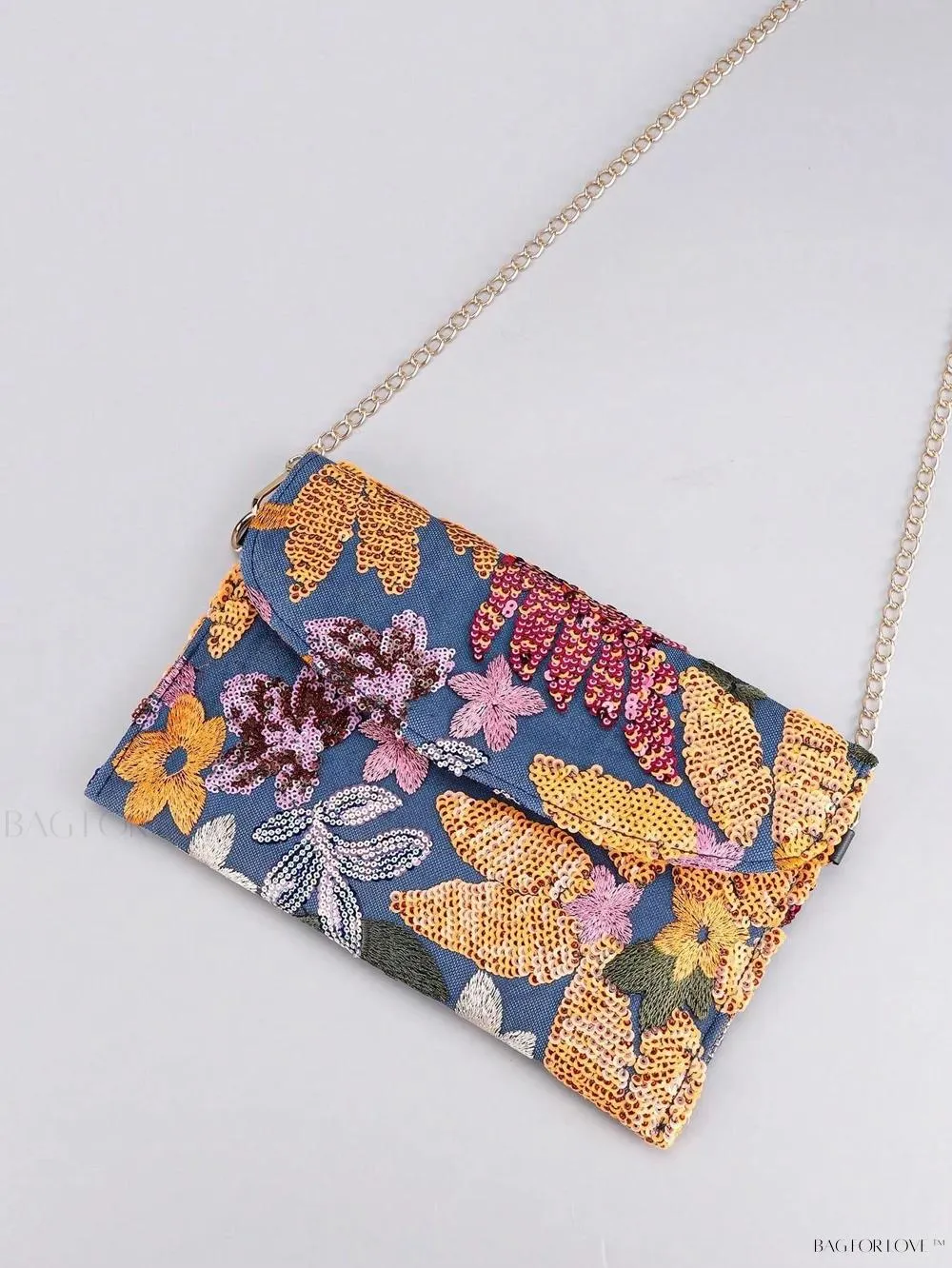 BagForLove - Vibrant Patchwork Clamshell Crossbody Bag in Color Contrast