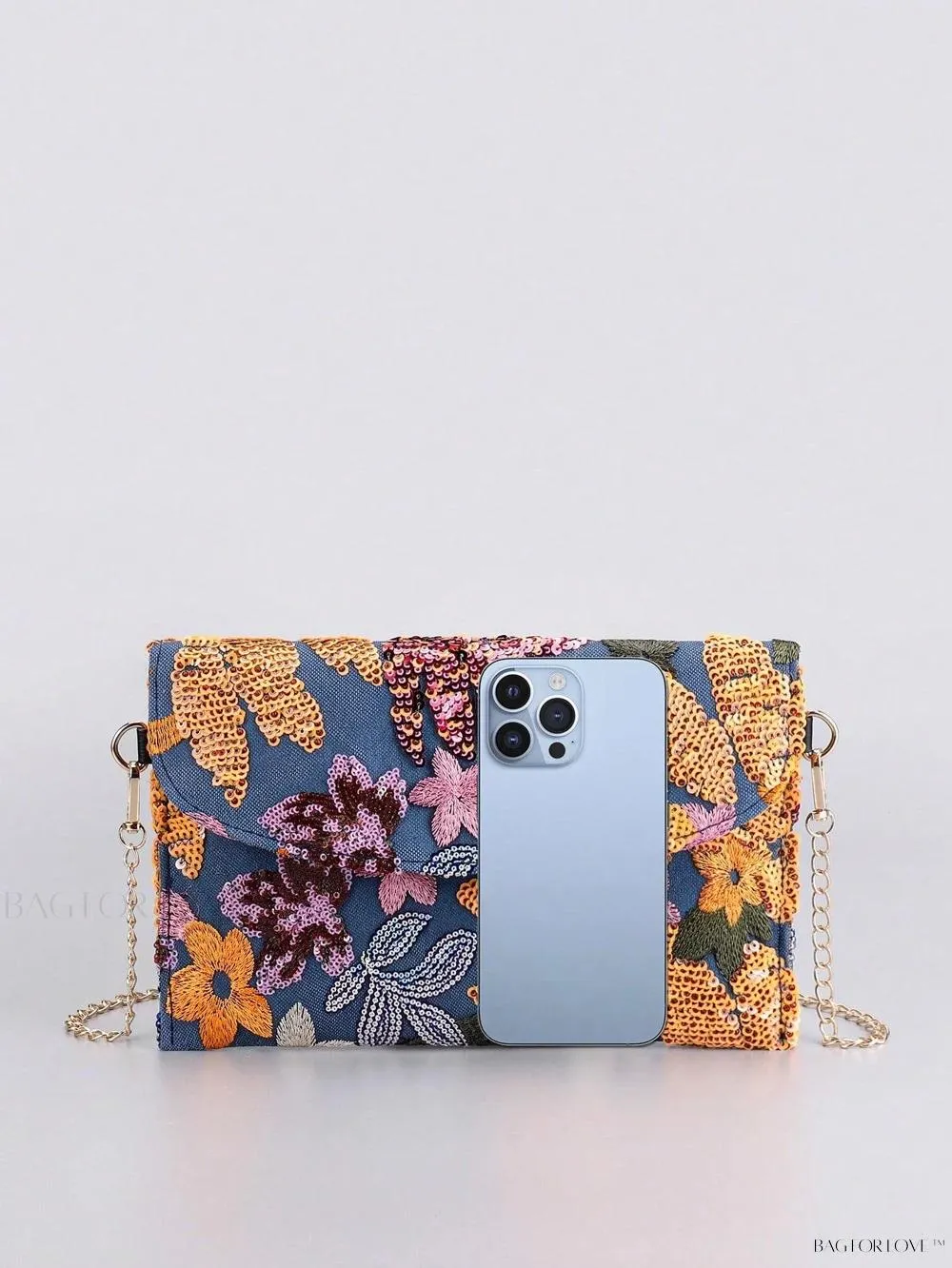 BagForLove - Vibrant Patchwork Clamshell Crossbody Bag in Color Contrast