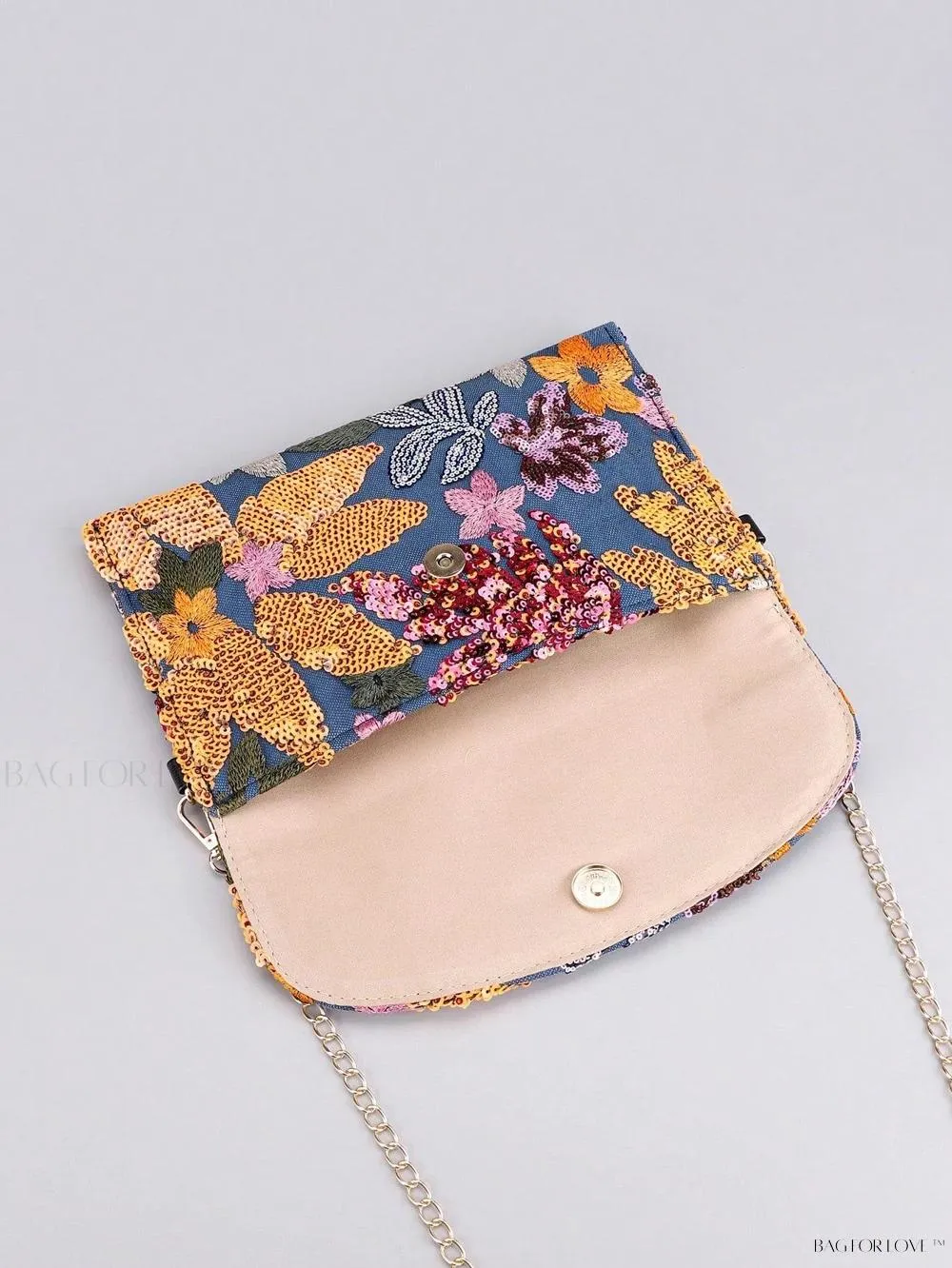 BagForLove - Vibrant Patchwork Clamshell Crossbody Bag in Color Contrast