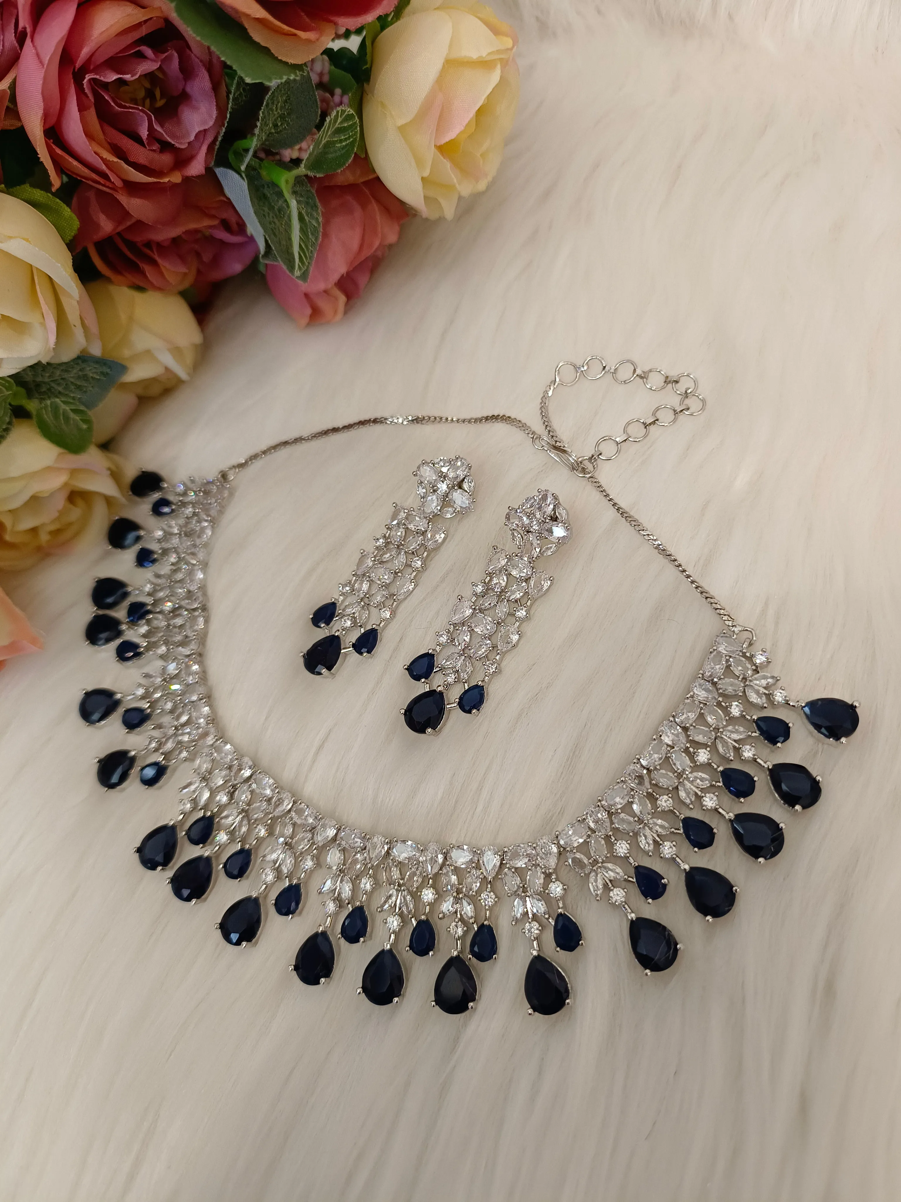 Classic Evening Necklace Set