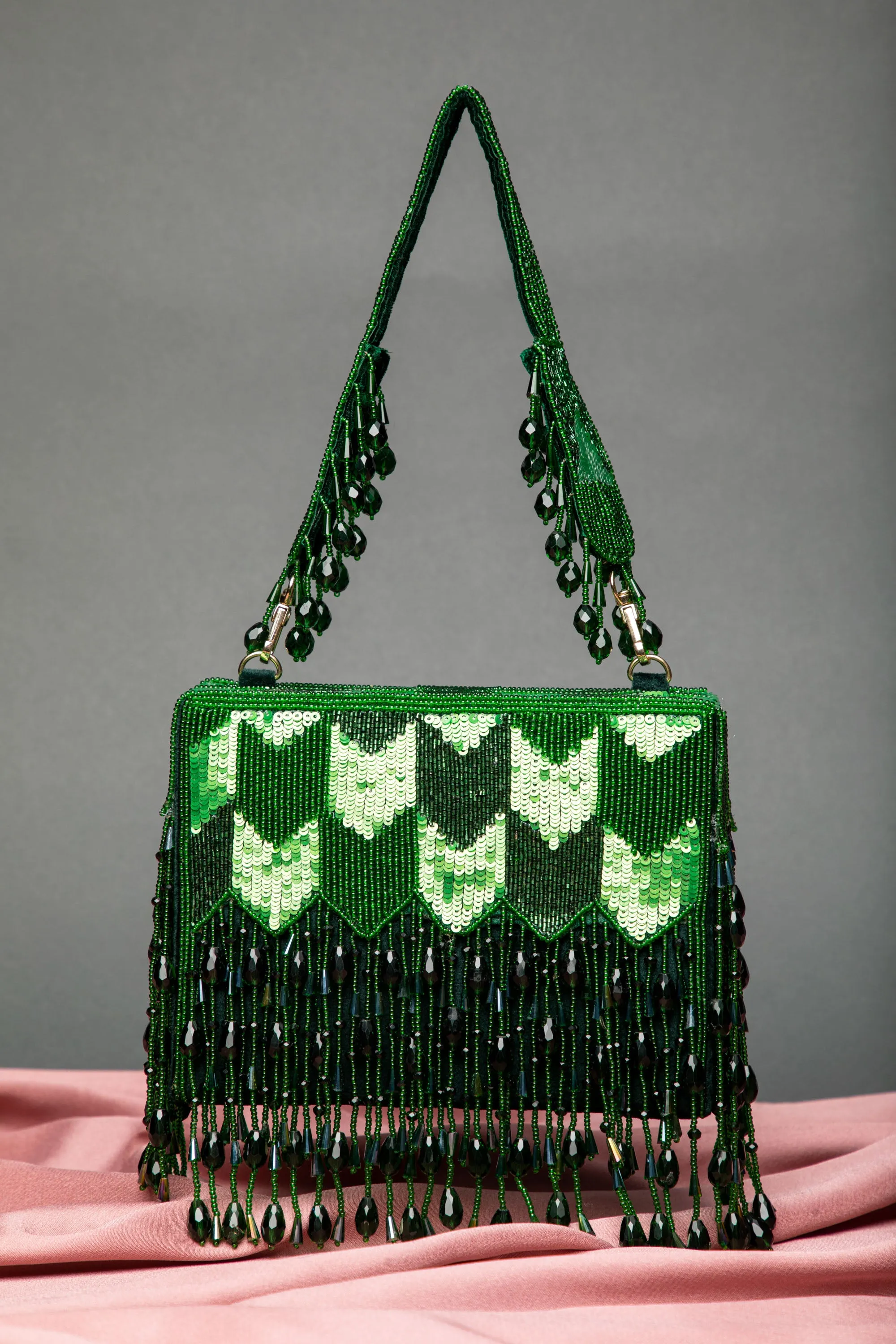 Dishi Clutch – Emerald Green