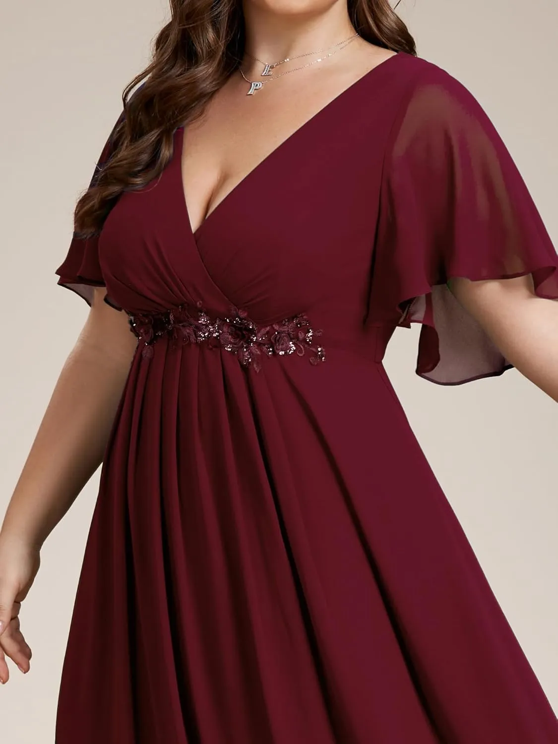 Ever-Pretty Women's Chiffon V Neck Short Sleeves Appliques Plus Size Dresses for Curvy Women Formal Dresses 01960-DA