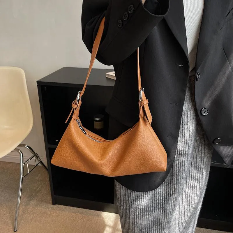 Fashionable And Versatile French One Shoulder Diagonal Bag