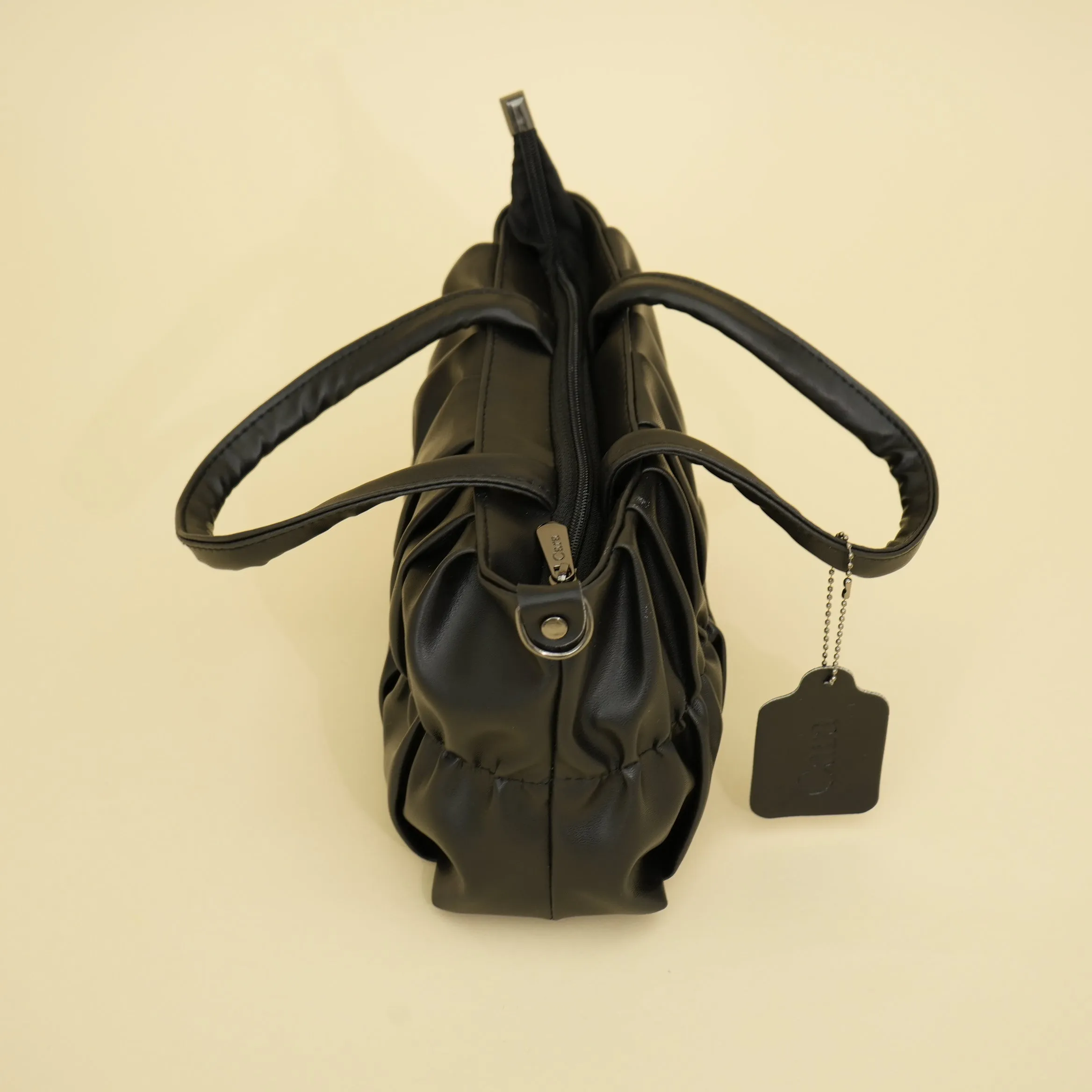 Fashionable Pleated Handbags | CARA
