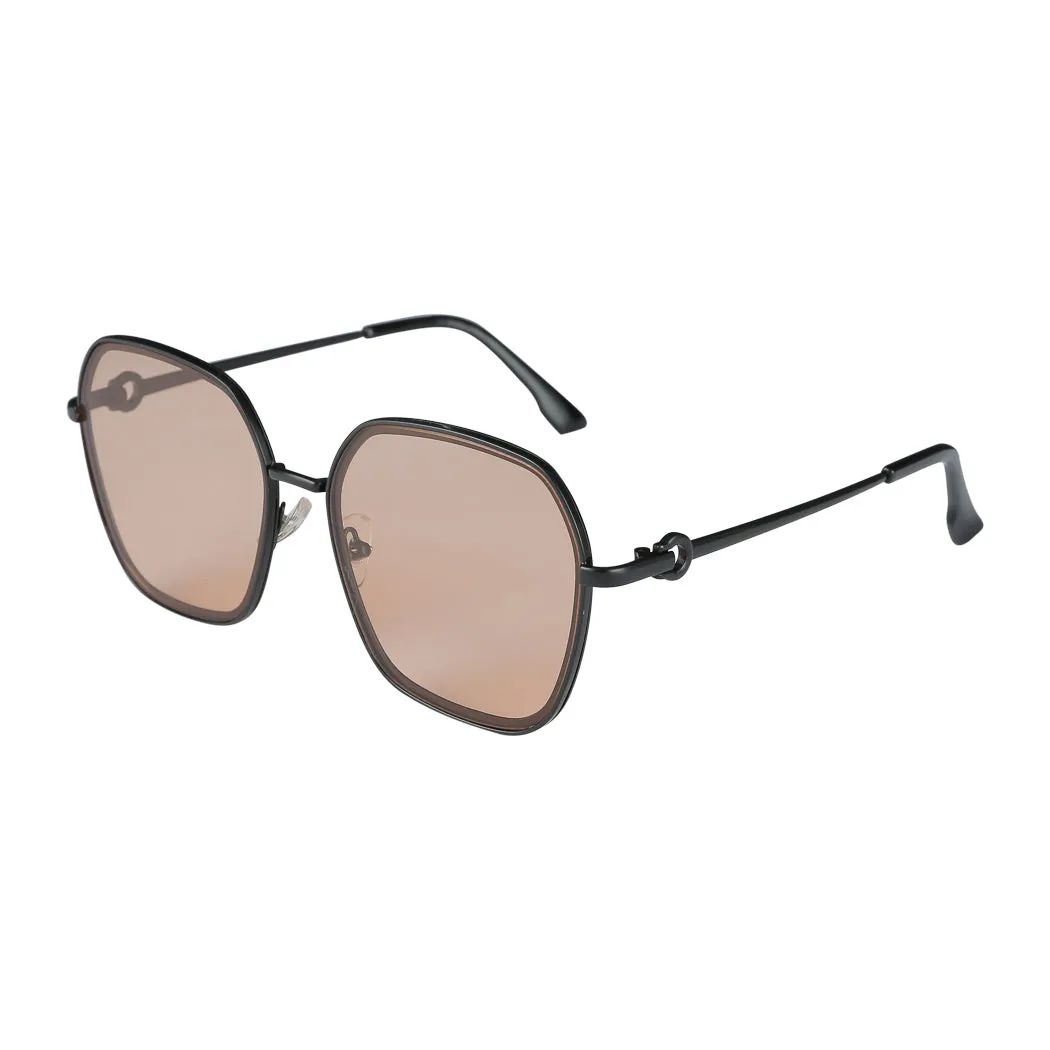 Fashionable Sunglasses with Black Color
