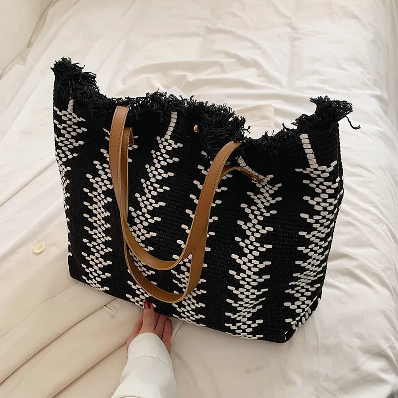 Fashionable Tote Handbags