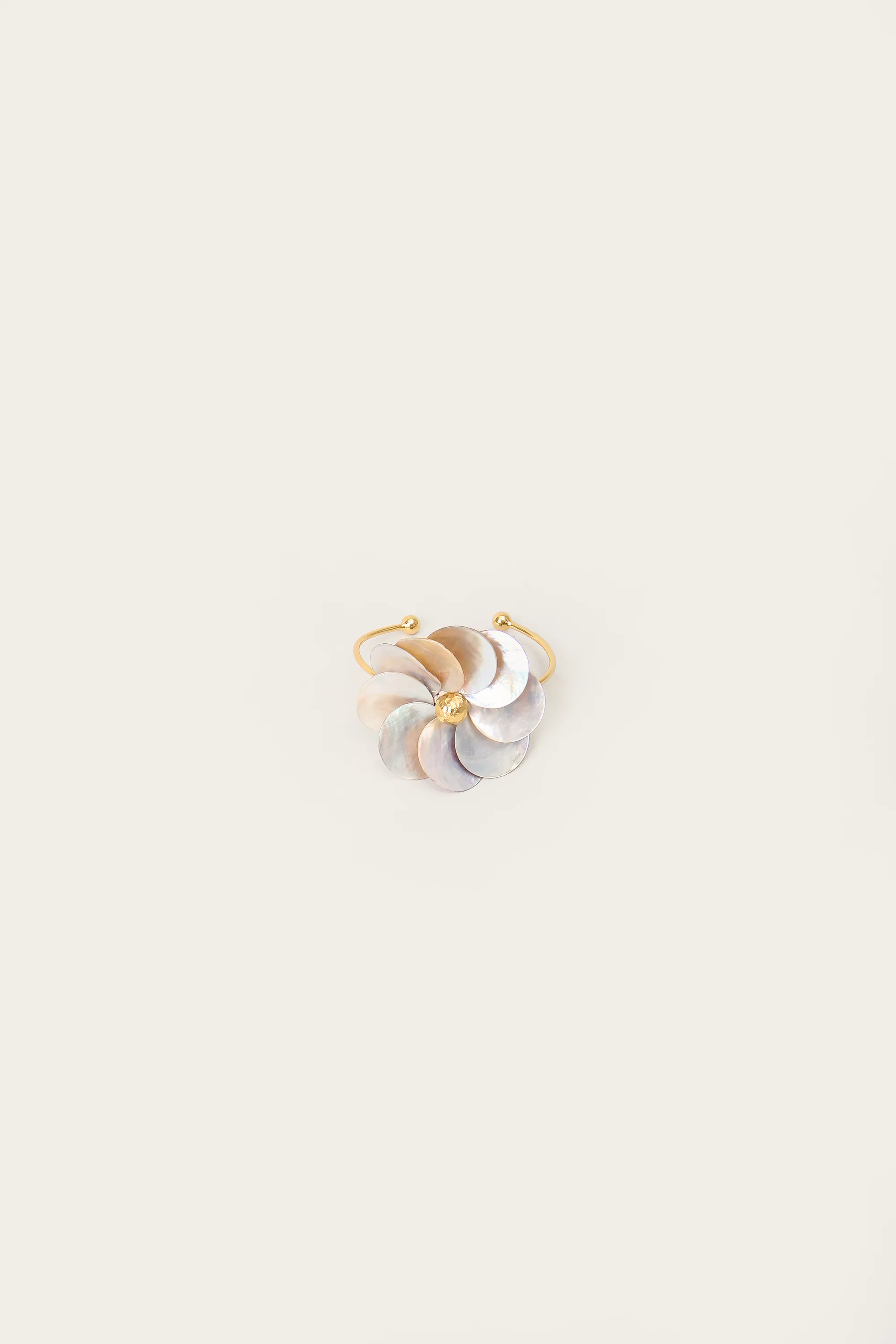 Fleur de Shells Ring