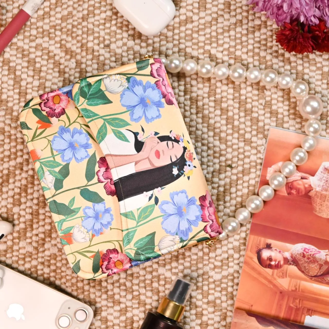 HIGH IN DEMAND printed flap clutches