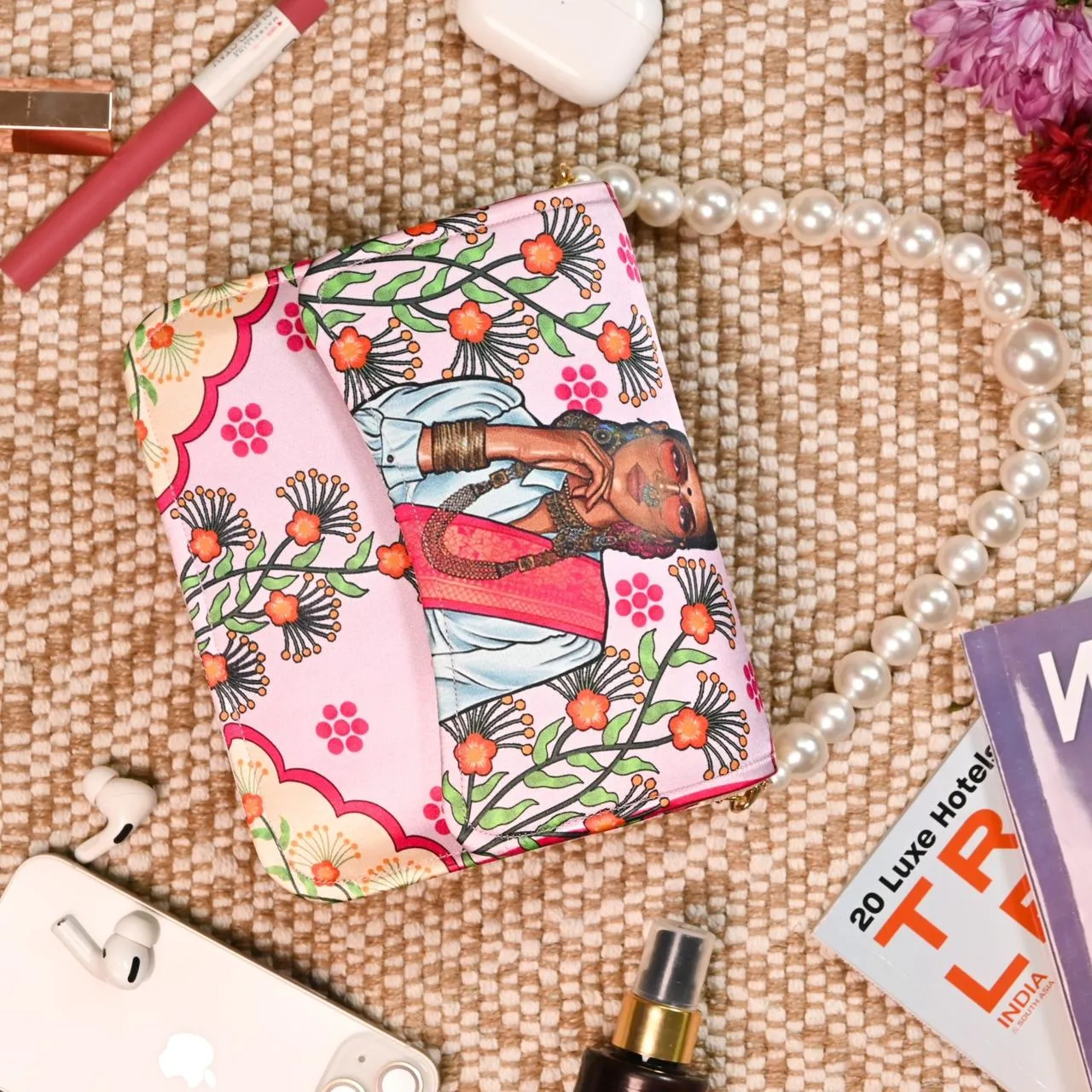 HIGH IN DEMAND printed flap clutches