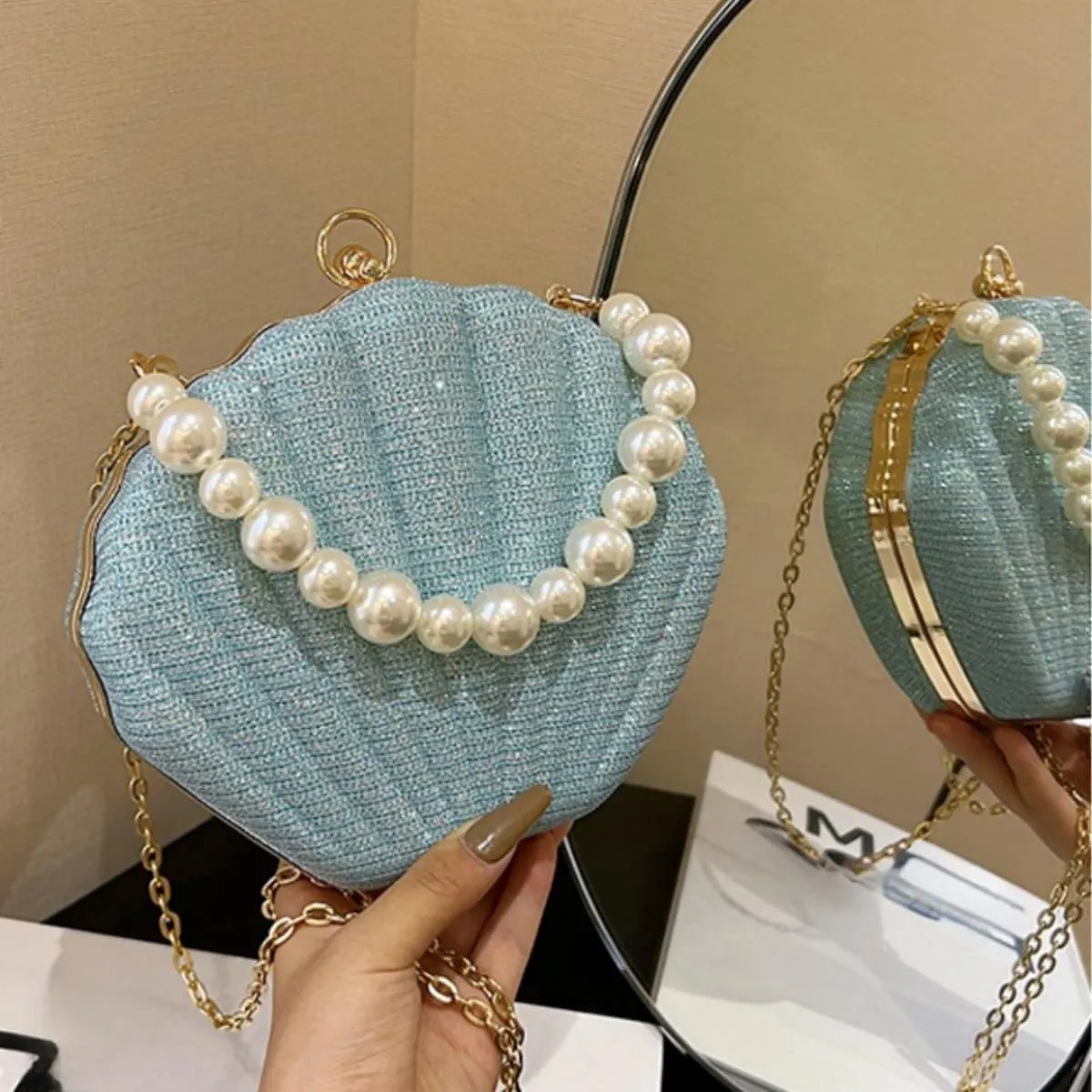 IAMUHI Lovely Shell Handbag Purse Beaded Evening Bag Chain Cross-body Clutch Purse