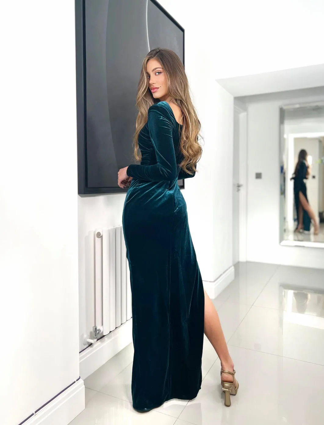 JX6087 | Burgundy Teal Black Fitted Ruched Long Sleeve Thigh Split Velvet Formal Gow | NICOLETTA