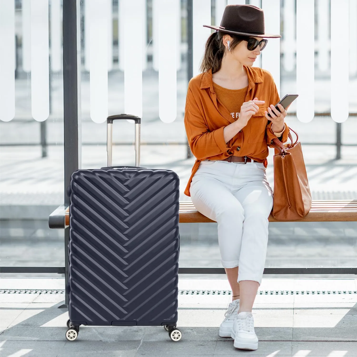 Kenneth Cole REACTION Madison Square Lightweight Hardside Chevron Expandable Spinner Luggage, Navy, 24-Inch Checked