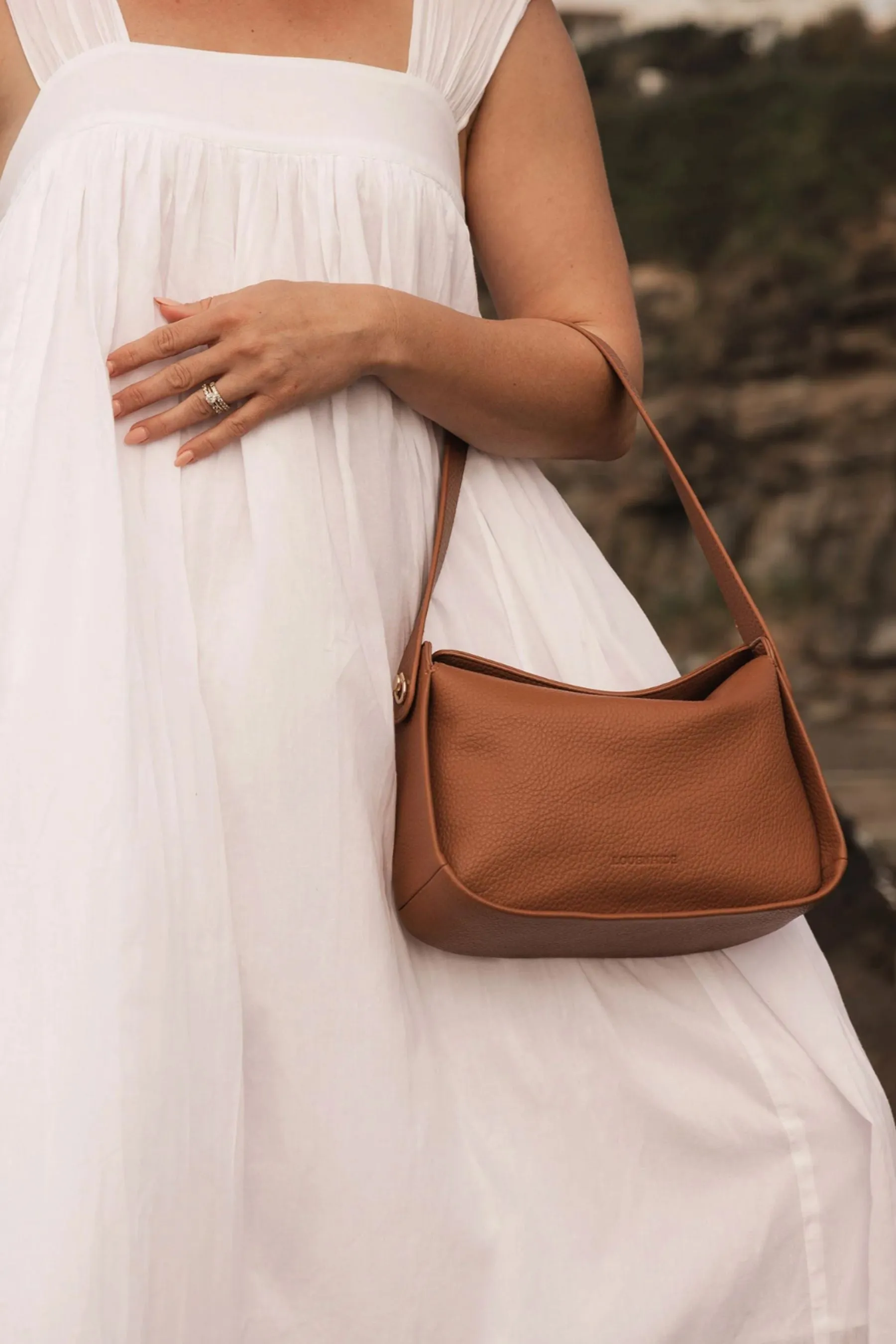 Maddie Shoulder Bag | Tan
