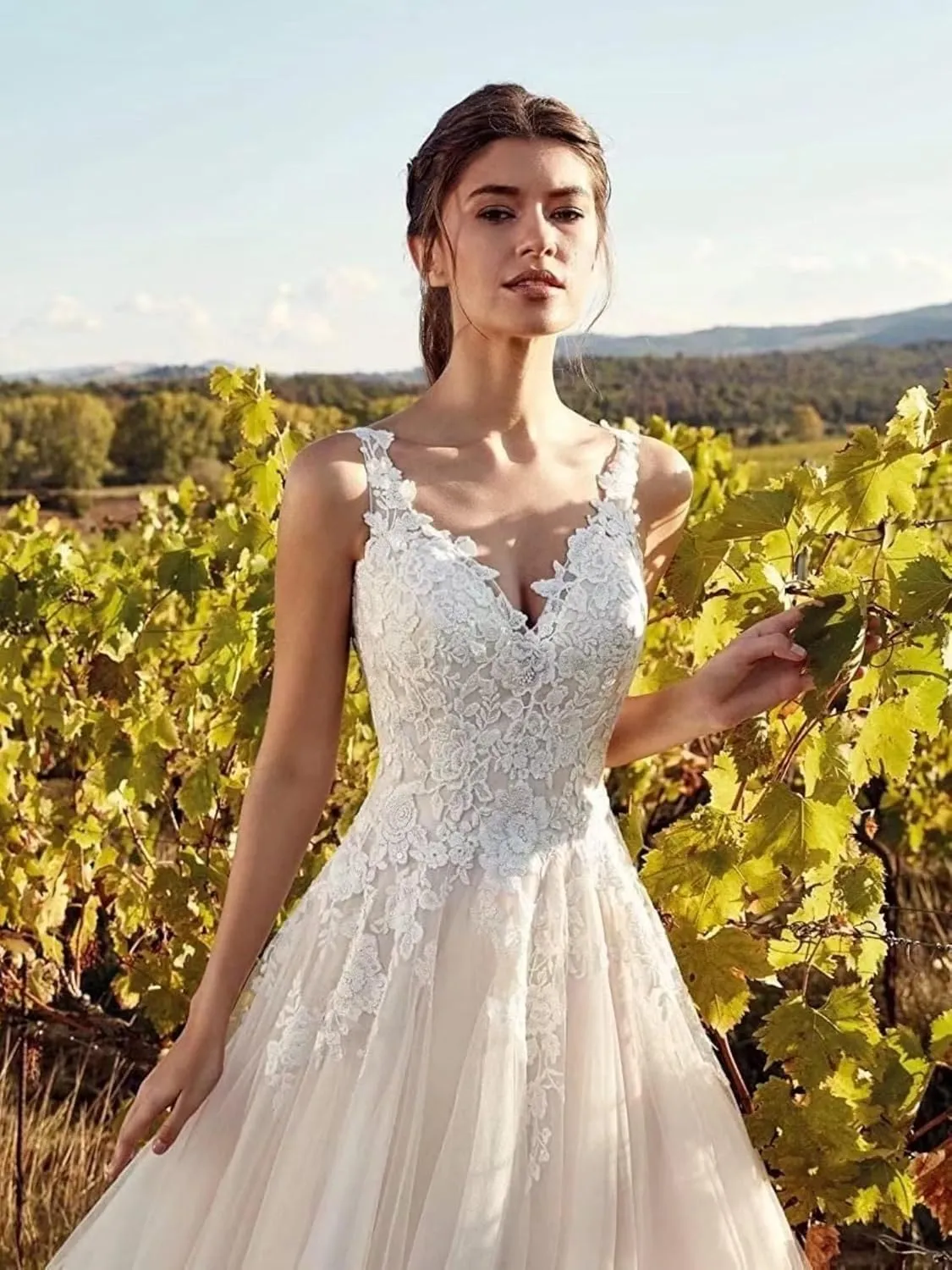 Mermaid Long Sleeve Wedding Dresses for Bride Lace Applique V-Neck Boho Bridal Dress with Train