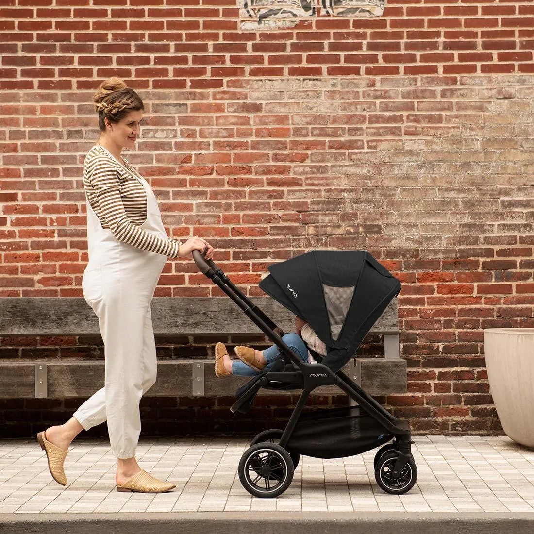 Nuna TRIV™ Next - Caviar