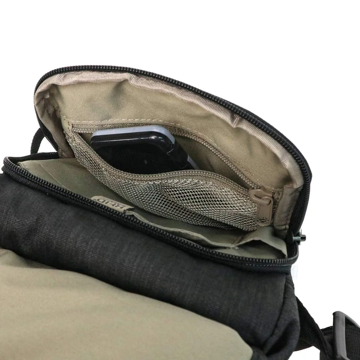 Pacsafe Metrosafe X Compact Crossbody