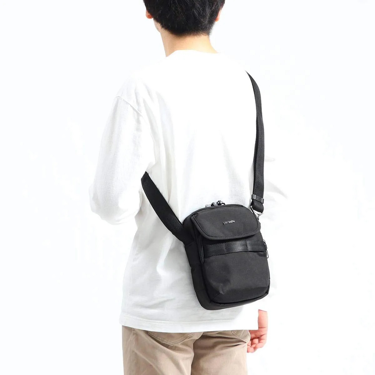 Pacsafe Metrosafe X Compact Crossbody